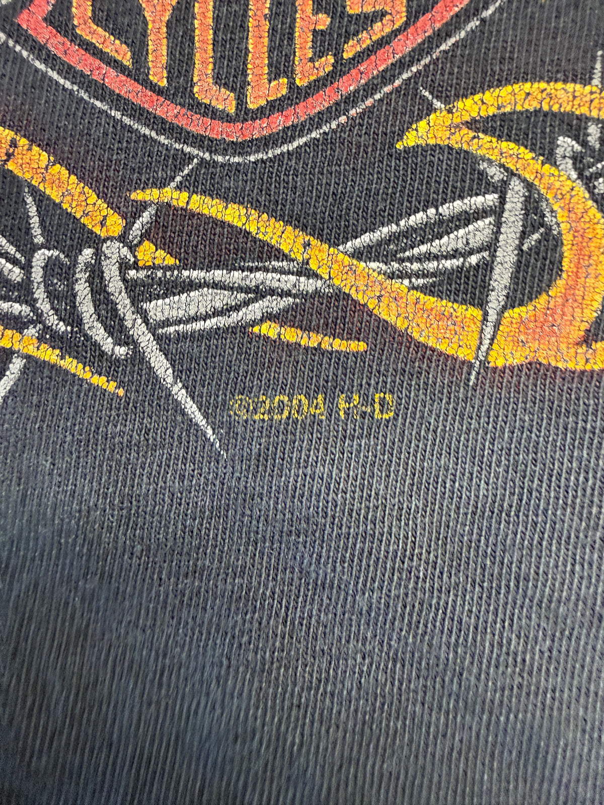 2004 HARLEY-DAVIDSON FRONTIER LINCOLN, NEBRASKA BARBED-WIRE & FLAME LONG SLEEVE TEE (PULLED TAG)