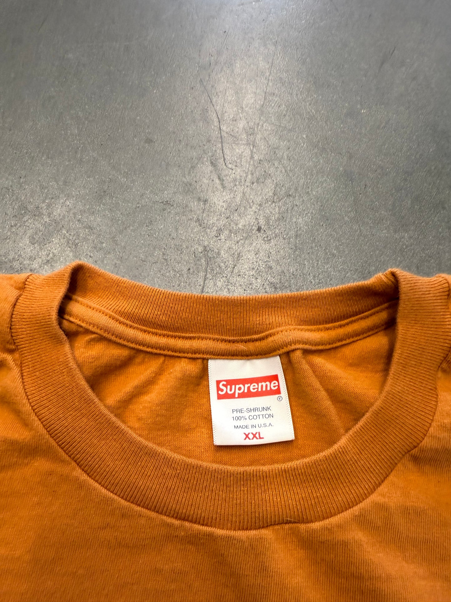 SS22 SUPREME ALIEN TEE - BURNT ORANGE (2XL)