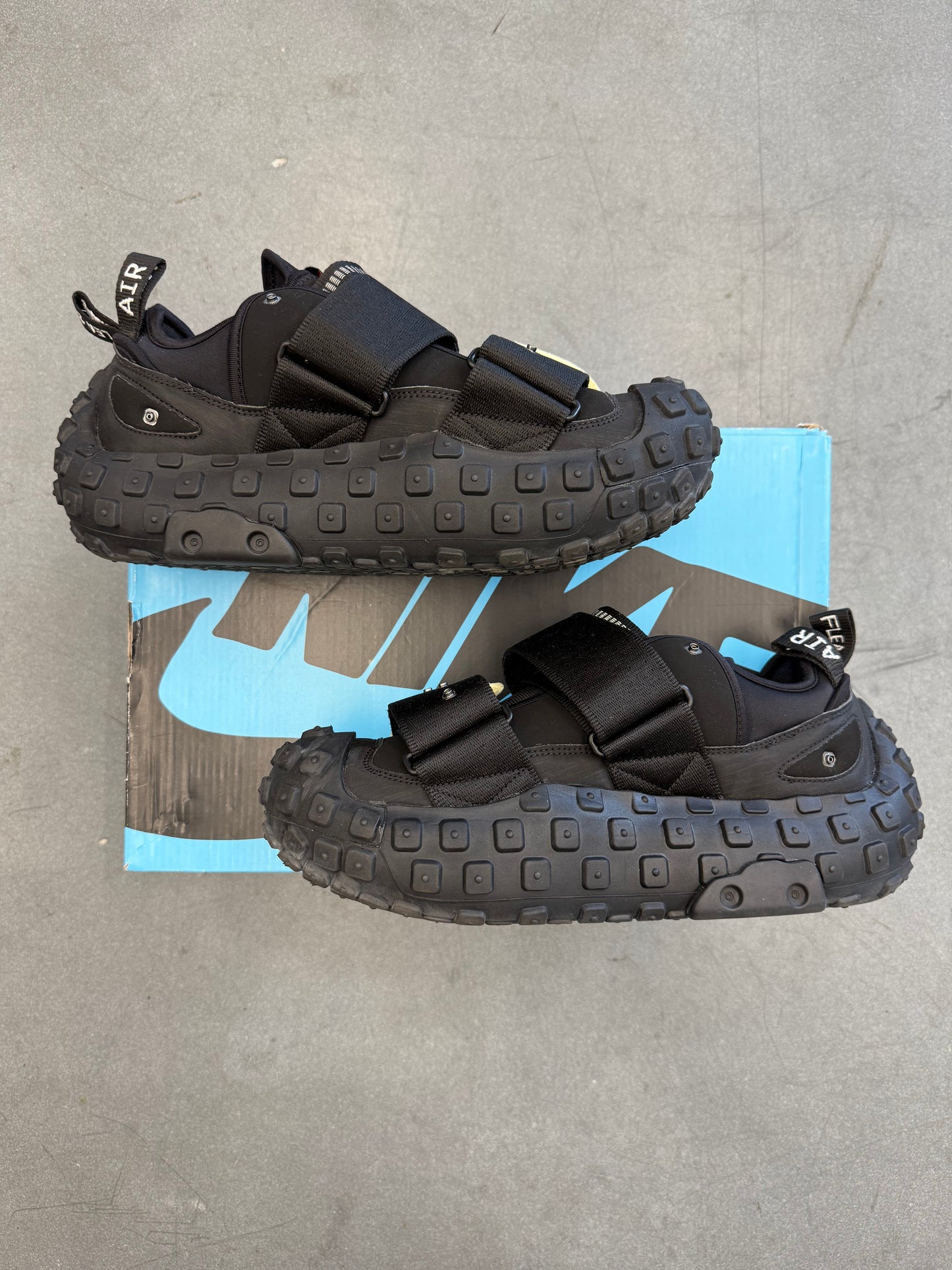 SIZE 9.5 NIKE CPFM CACTUS PLANT FLEA MARKET AIR FLEA 2 BLACK (2023) (PRE-OWNED WITH BOX)