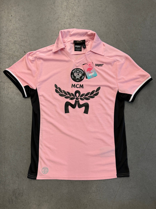 SNIPES X MCM SOCCER JERSEY - PINK (M) (NEW)