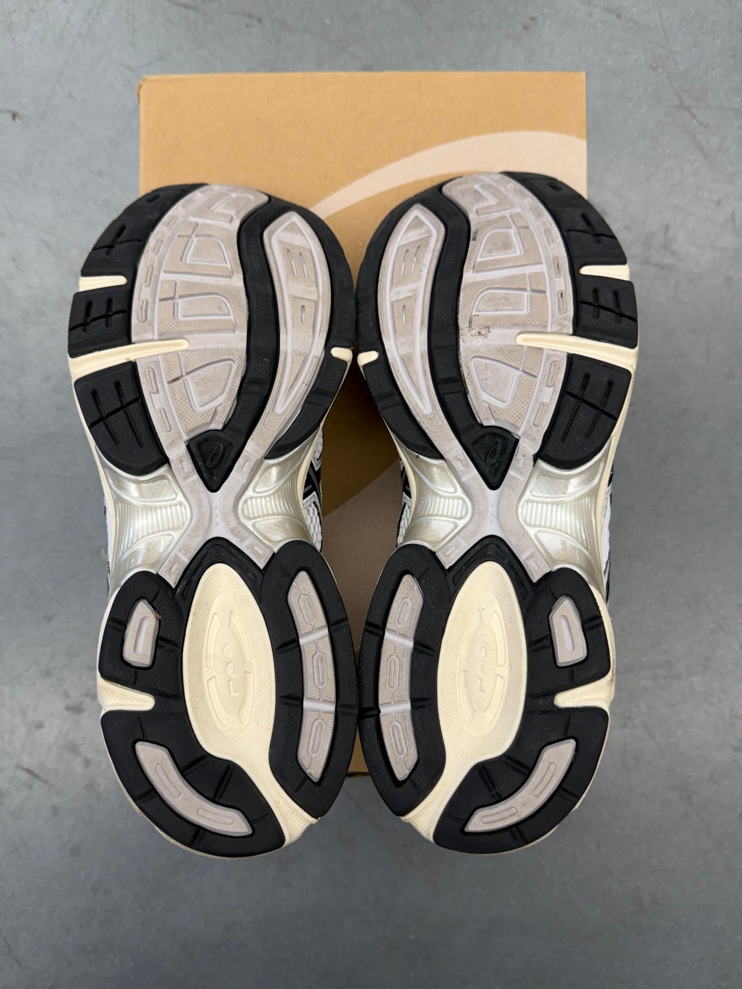 2024 ASICS GEL-1130 CLOUD GRAY (W/BOX)