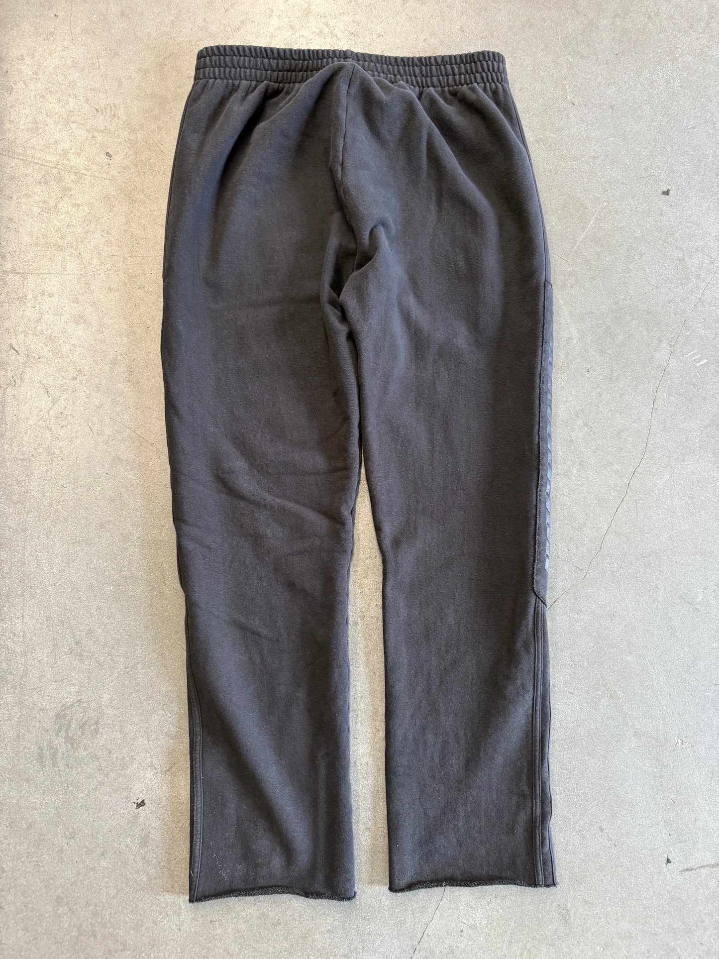 YEEZY SEASON 5 CUT CUFFS CALABASAS SWEATPANT - LUNA (L)