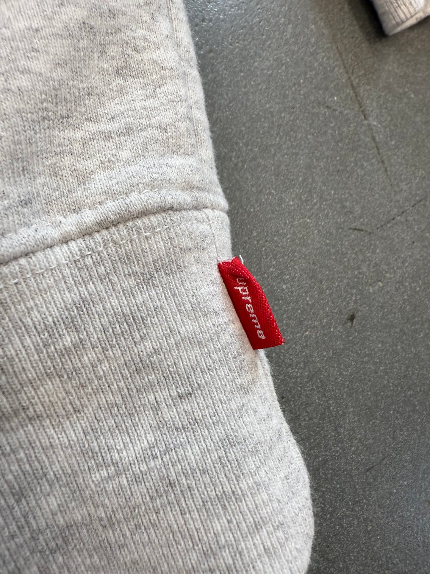 SS25 SUPREME BLACKLETTER HOODED SWEATSHIRT - ASH GREY