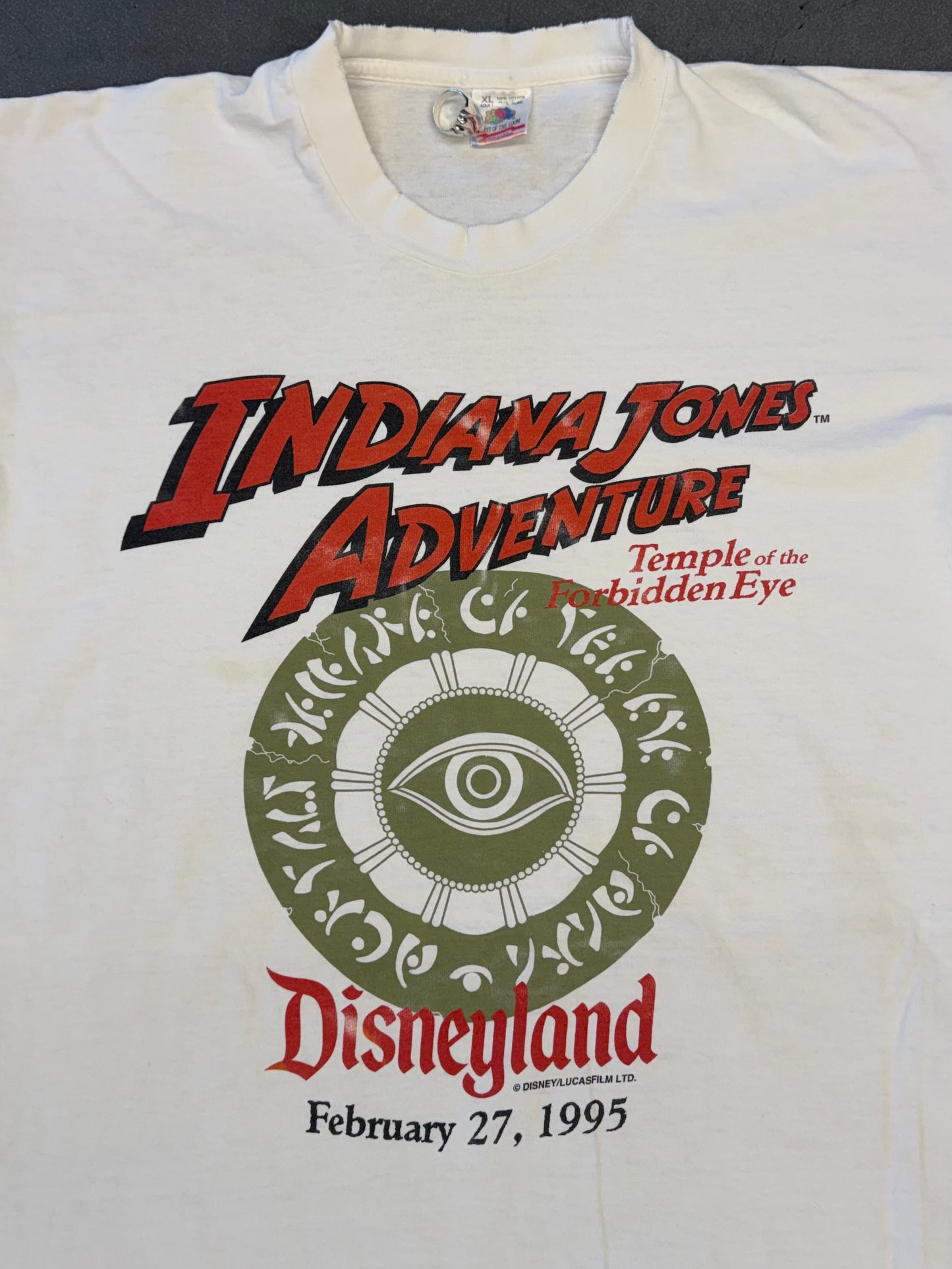 1995 DISNEYLAND INDIANA JONES ADVENTURE TEMPLE OF THE FORBIDDEN EYE TEE (FOTL TAG)