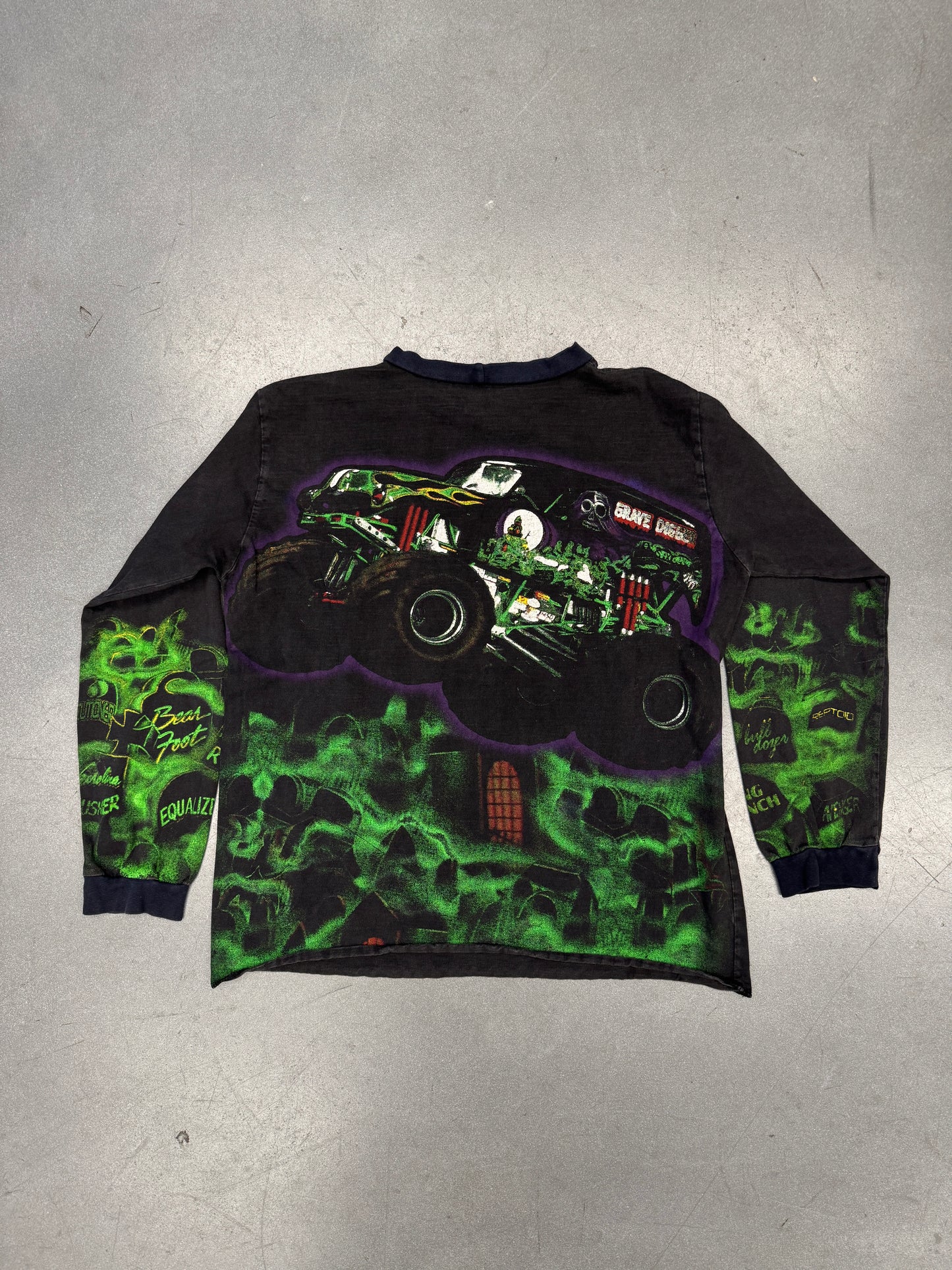 90'S AOP GRAVE DIGGER MONSTER TRUCK RACING LS TEE (MADE IN USA TAG) (M)
