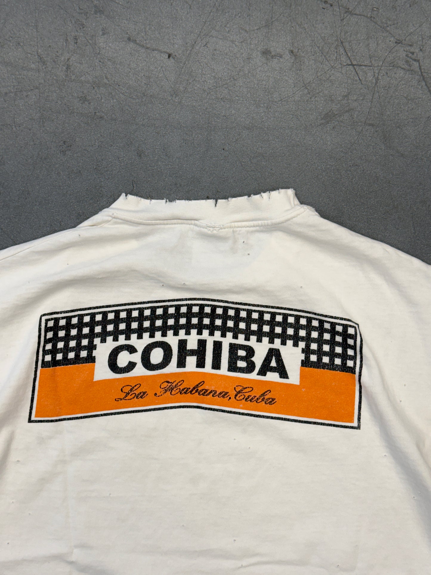 90'S COHIBA LA HAVANA, CUBA DISTRESSED TEE (HANES BEEFY-T TAG)