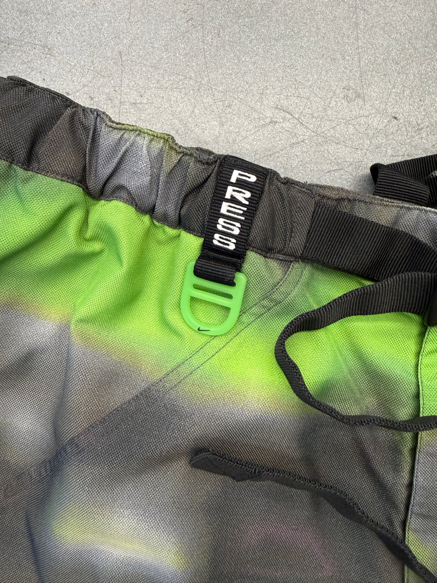 NIKE X CACTUS PLANT FLEA MARKET CPFM HOCKET BELTED SHORTS - GREEN