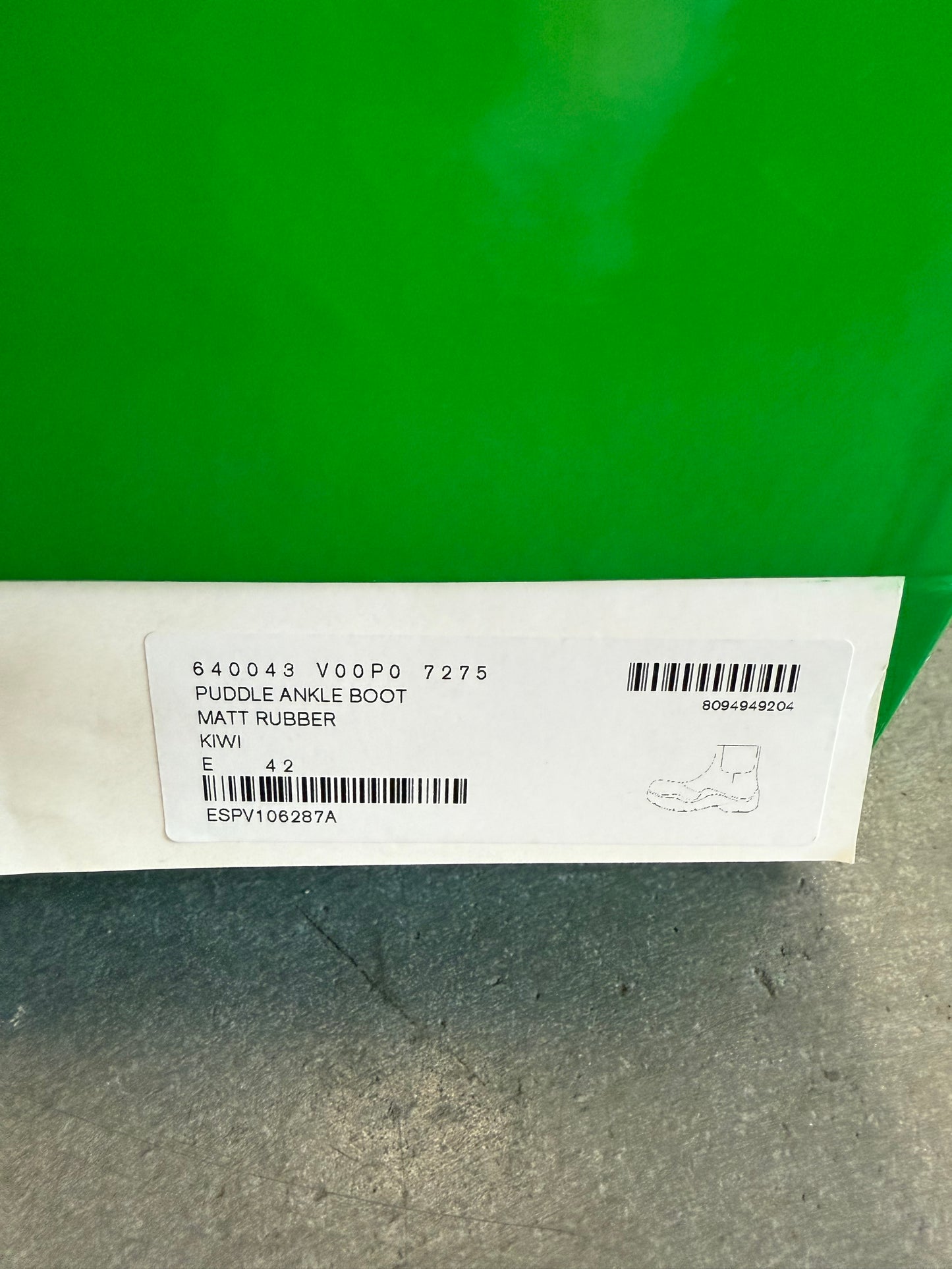 SIZE 42 BOTTEGA VENETA PUDDLE ANKLE BOOT MATTE RUBBER KIWI GREEN (PRE-OWNED WITH BOX)