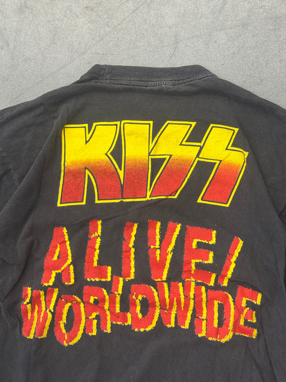 1996 KISS ALIVE WORLDWIDE TOUR TEE (FADED TAG)