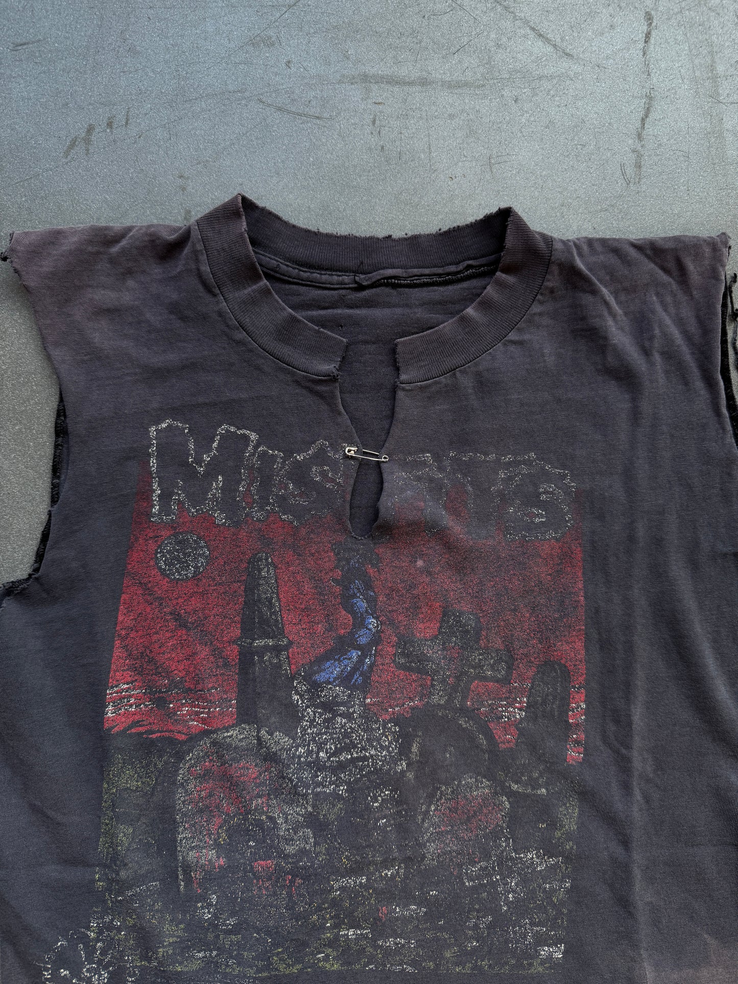 1995 MISFITS PUSHEAD GRAVEYARD CUTOFF TEE (PULLED TAG)