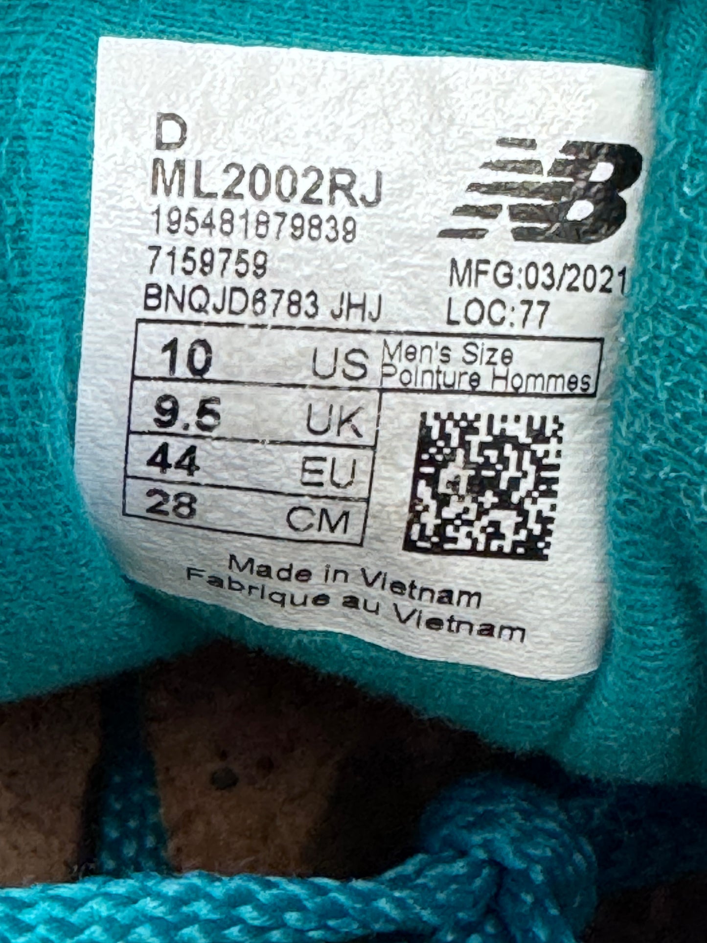 2021 SIZE 10 NEW BALANCE 2002R SALEHE BEMBURY WATER BE THE GUIDE (PRE-OWNED WITH BOX)