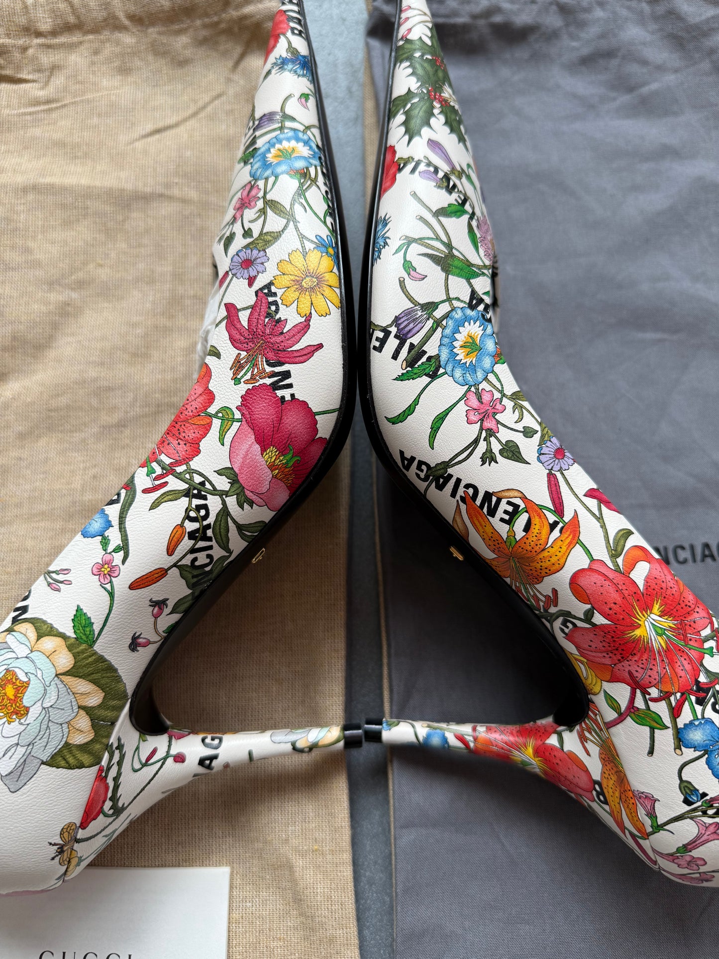 SIZE 40 FW21 GUCCI X BALENCIAGA THE HACKER PROJECT KNIFE PUMPS FLORA LEATHER HEELS (LIGHTLY PRE-OWNED WITH DUSTBAG) (TANIA)