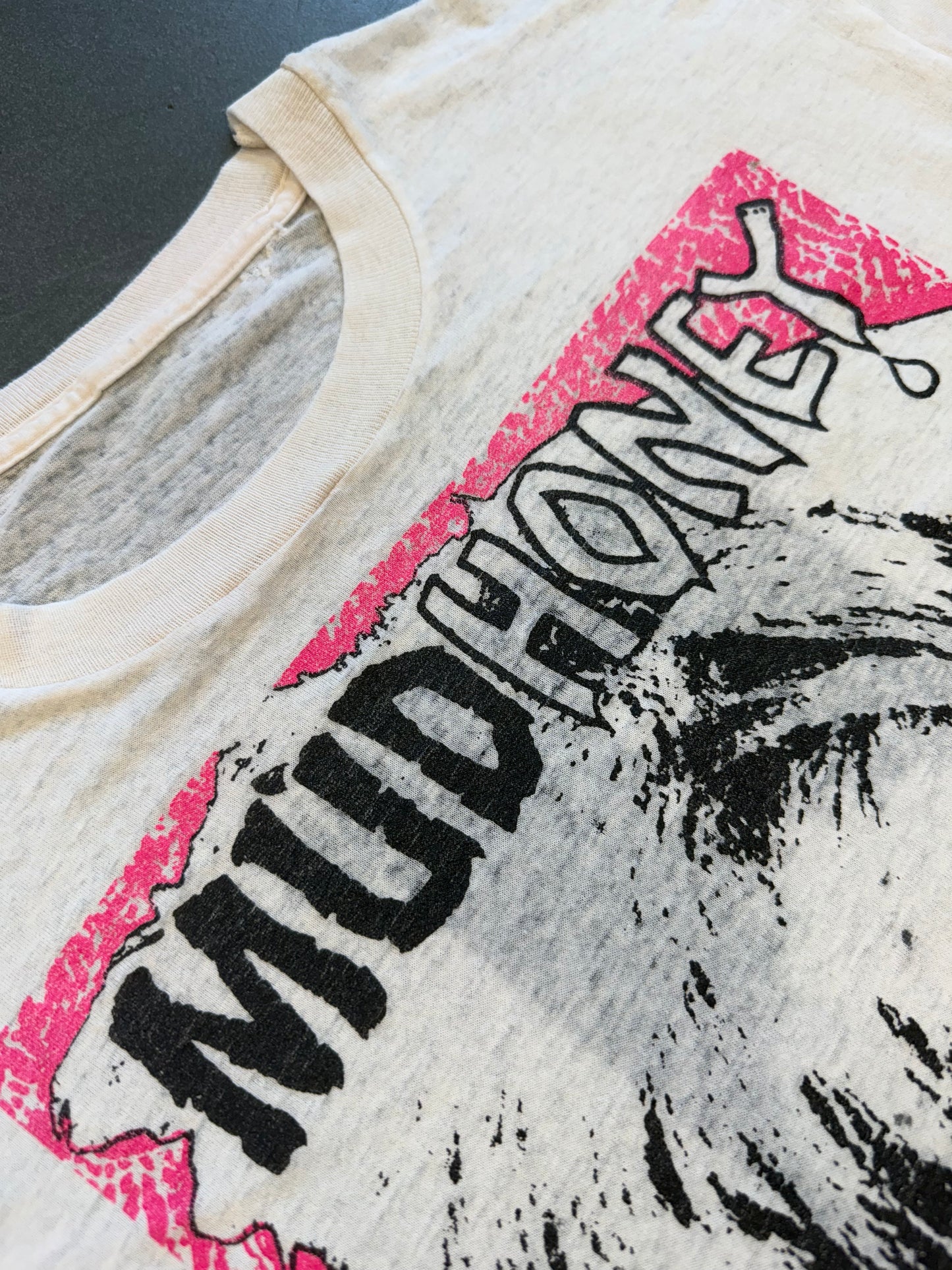 80'S MUDHONEY HAVE YOU SEEN THIS MAN? RUSS MEYER MOVIE PROMO TEE (PULLED TAG)