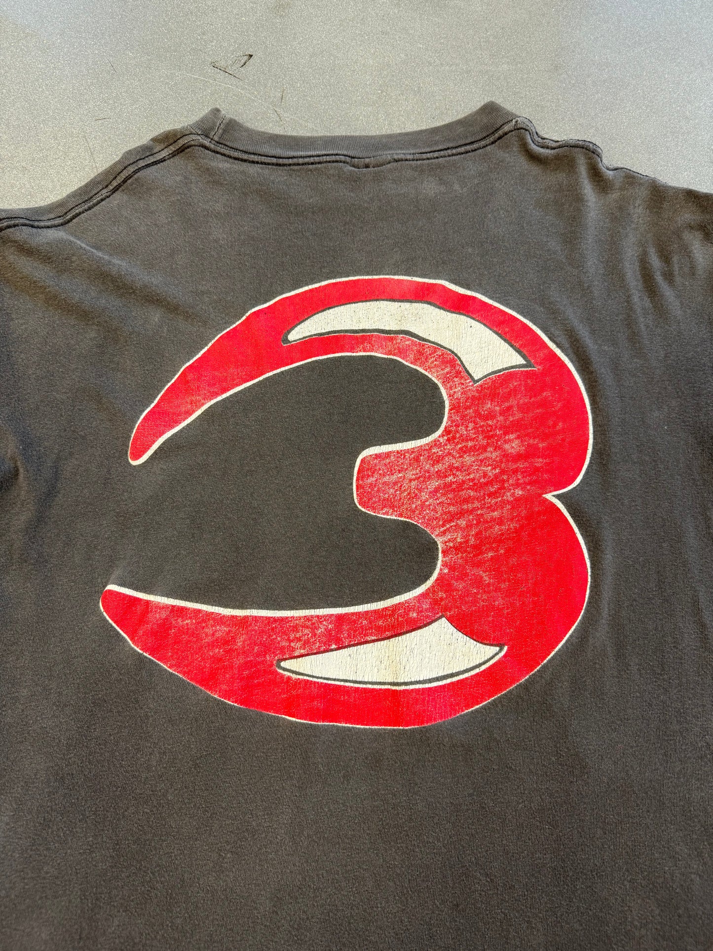 1993 ROAD TO THE 3 PEAT CHICAGO BULLS BOOTLEG RAP STYLE TEE (DIAMOND STAR TAG)