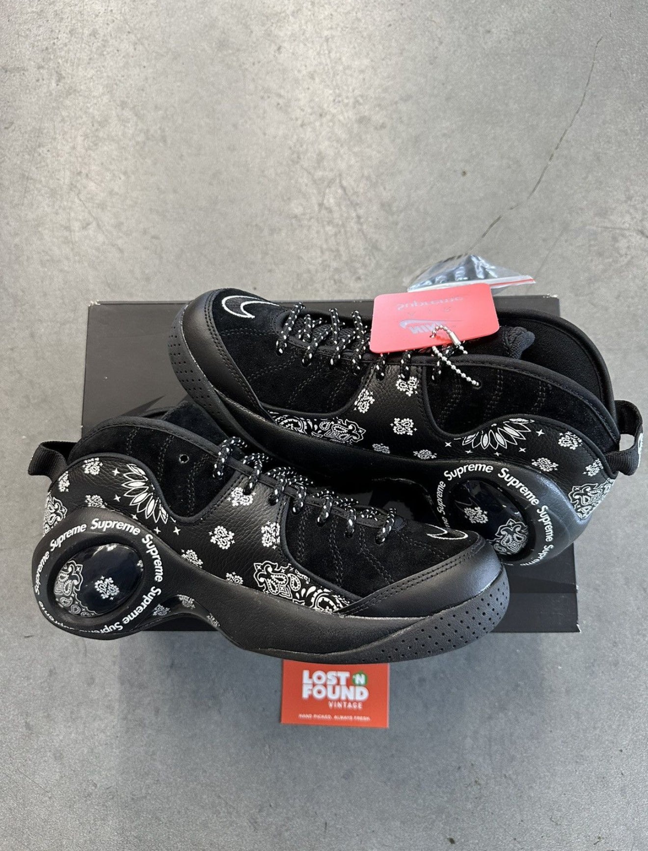 2022 SUPREME NIKE AIR ZOOM FLIGHT 95 SP