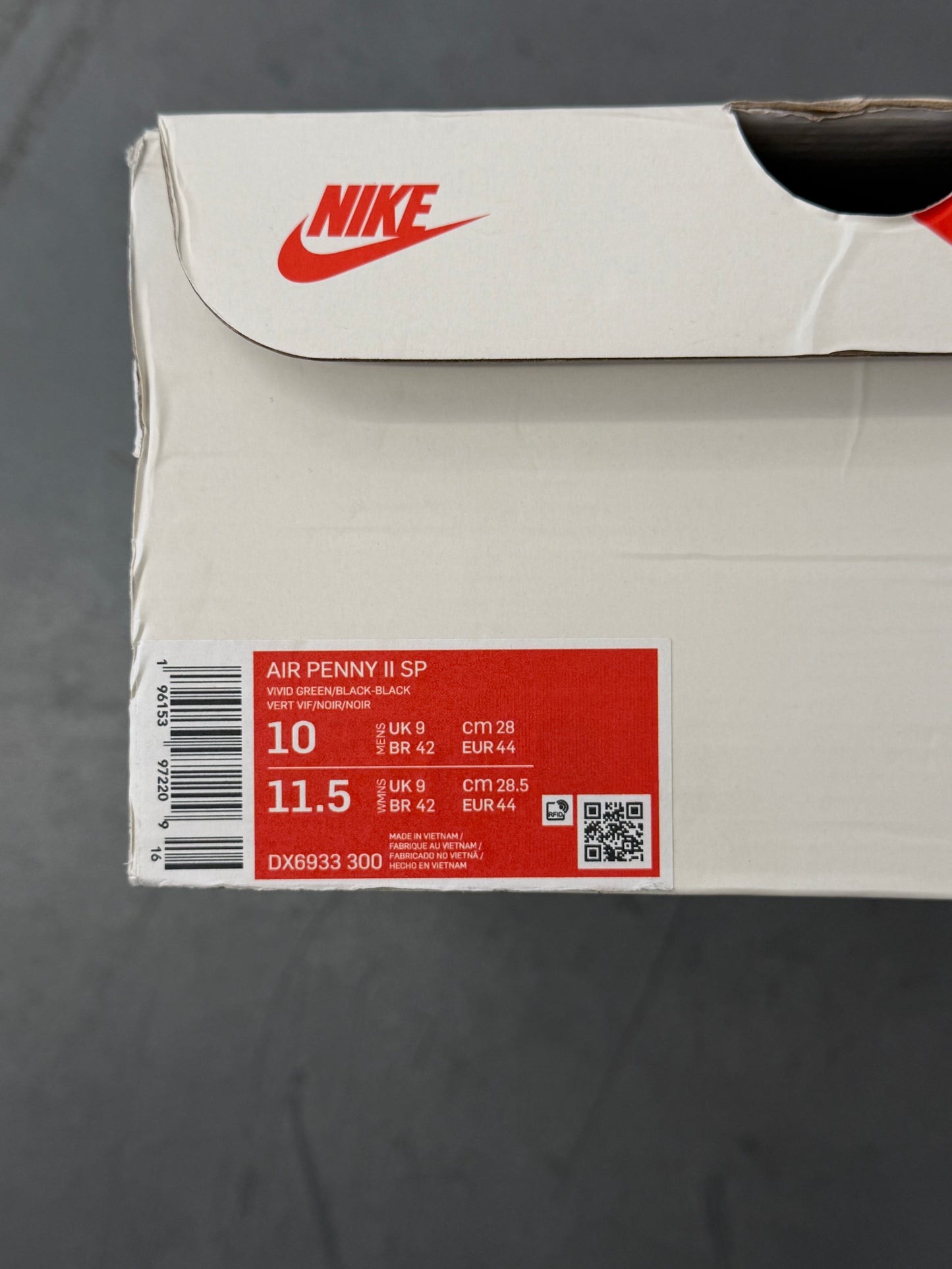 2022 NIKE AIR PENNY 2 STUSSY VIVID GREEN BLACK (W/BOX)