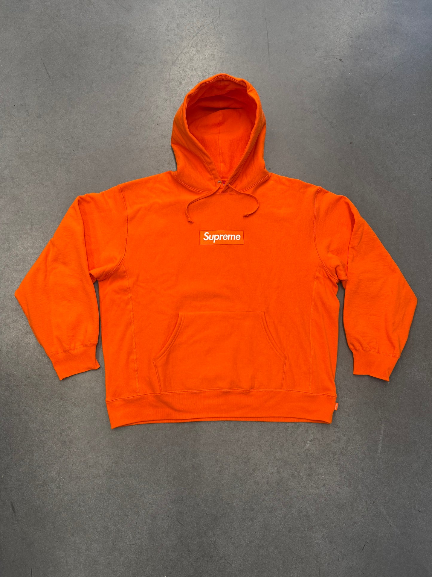 FW24 SUPREME BOX LOGO HOODIE - ORANGE (XL)