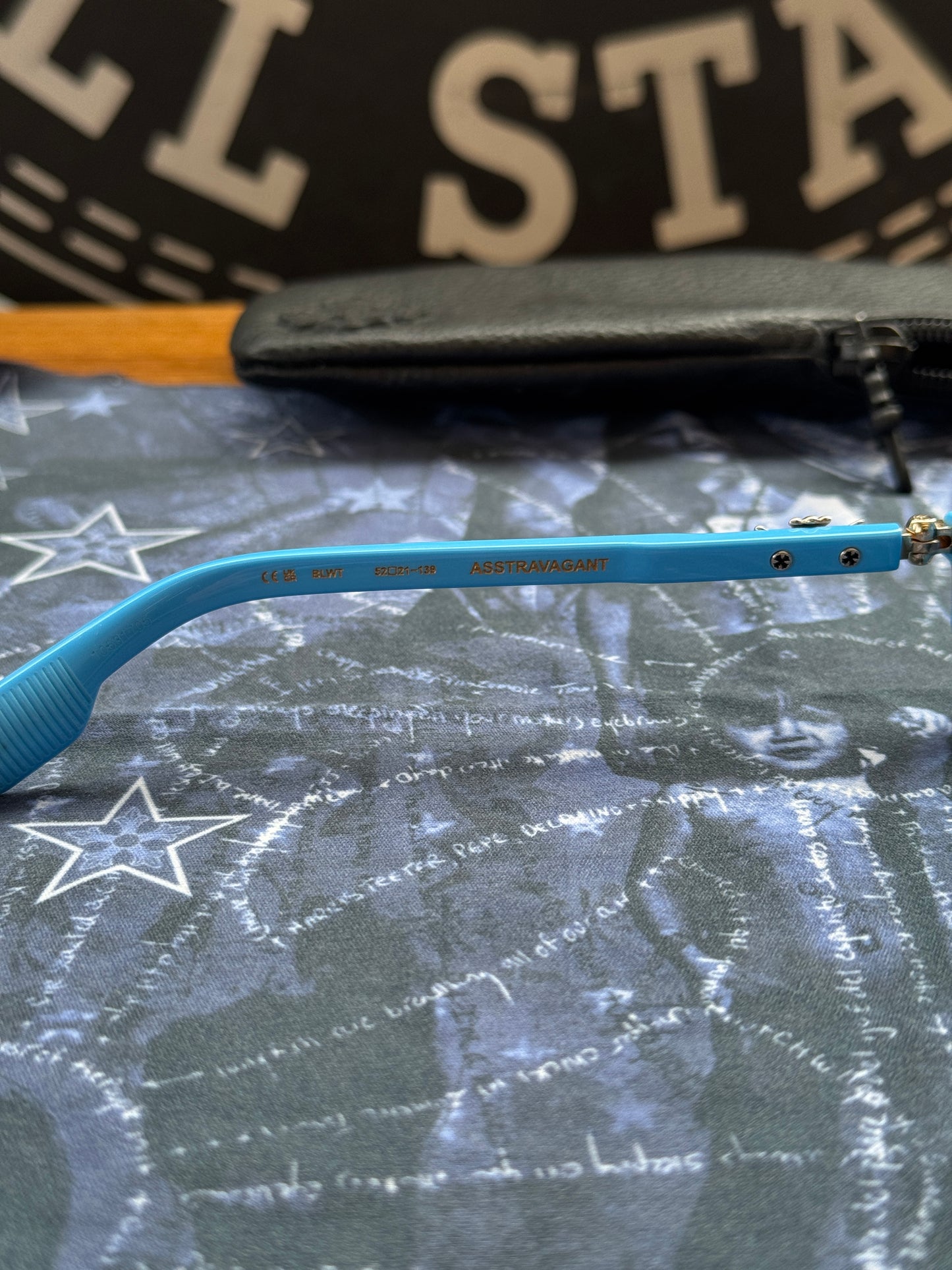 CHROME HEARTS ASSTRAVAGANT SUNGLASSES - BLUE/GOLD (WITH CLOTH AND CASE) - NEW