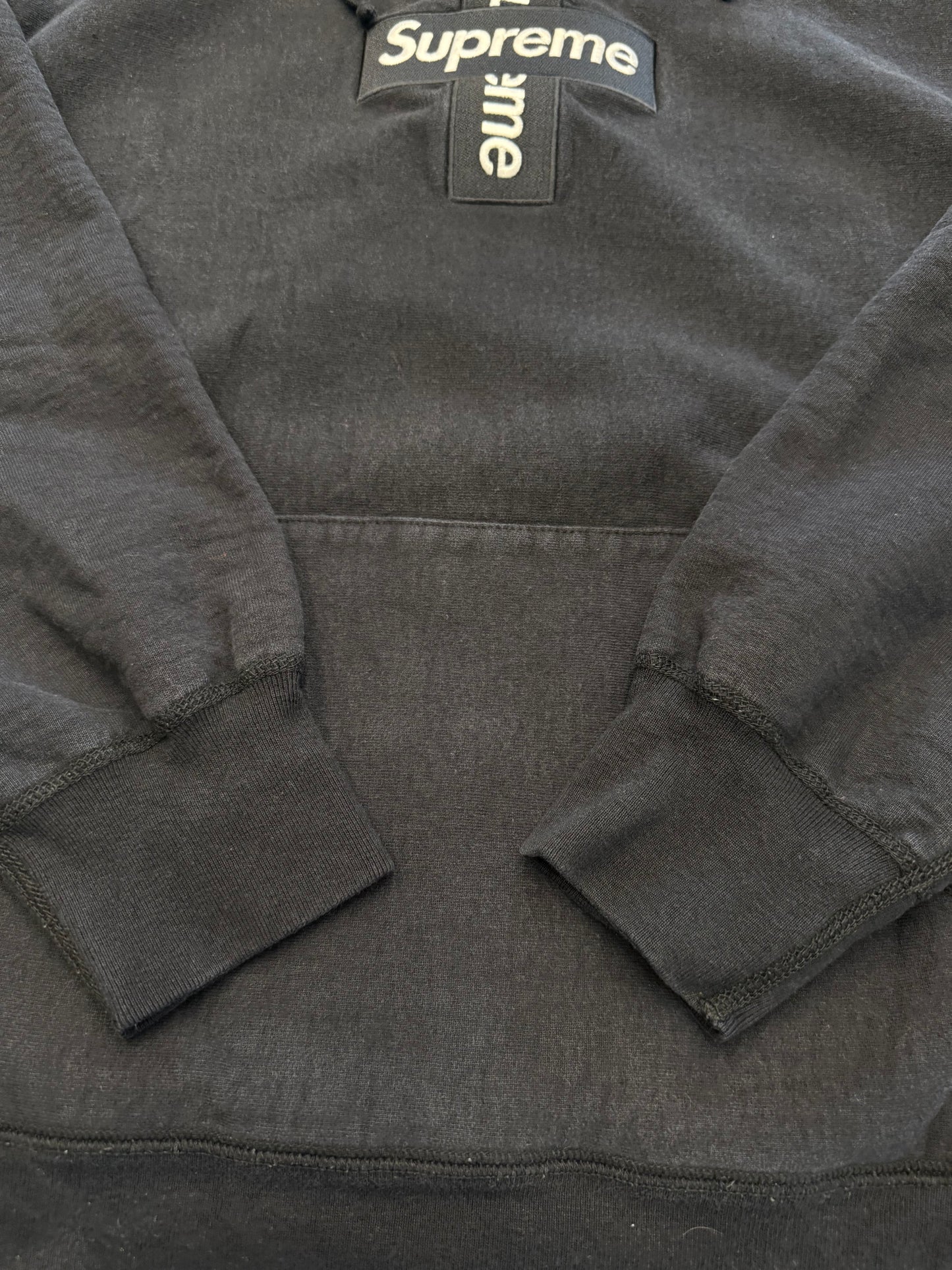 FW20 SUPREME CROSS BOX LOGO HOODED SWEATSHIRT