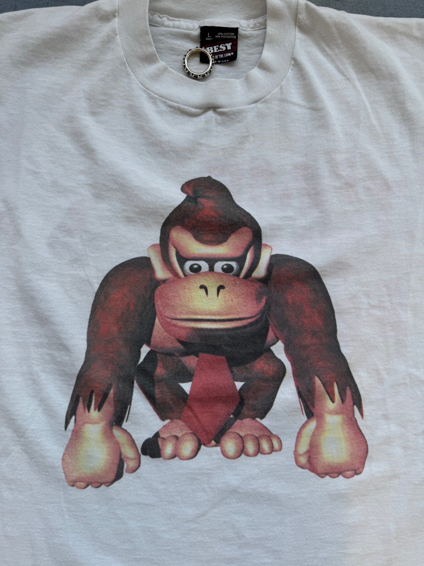90'S DONKEY KONG COUNTRY "TAME THE BEAST" TEE (FOTL TAG)