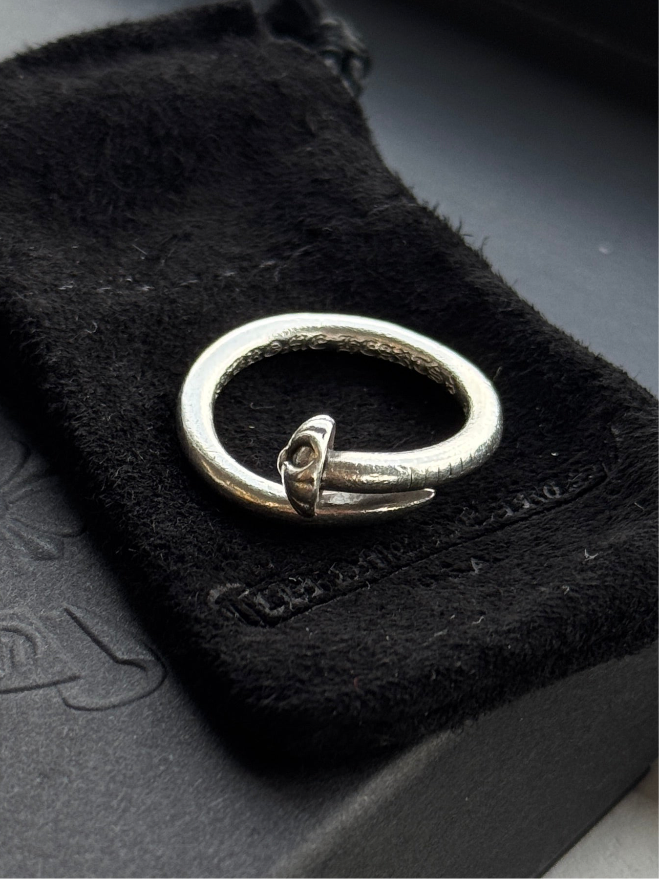 CHROME HEARTS SILVER ROUND NAIL SILVER RING (SIZE 8.5) (6.9 GRAMS)