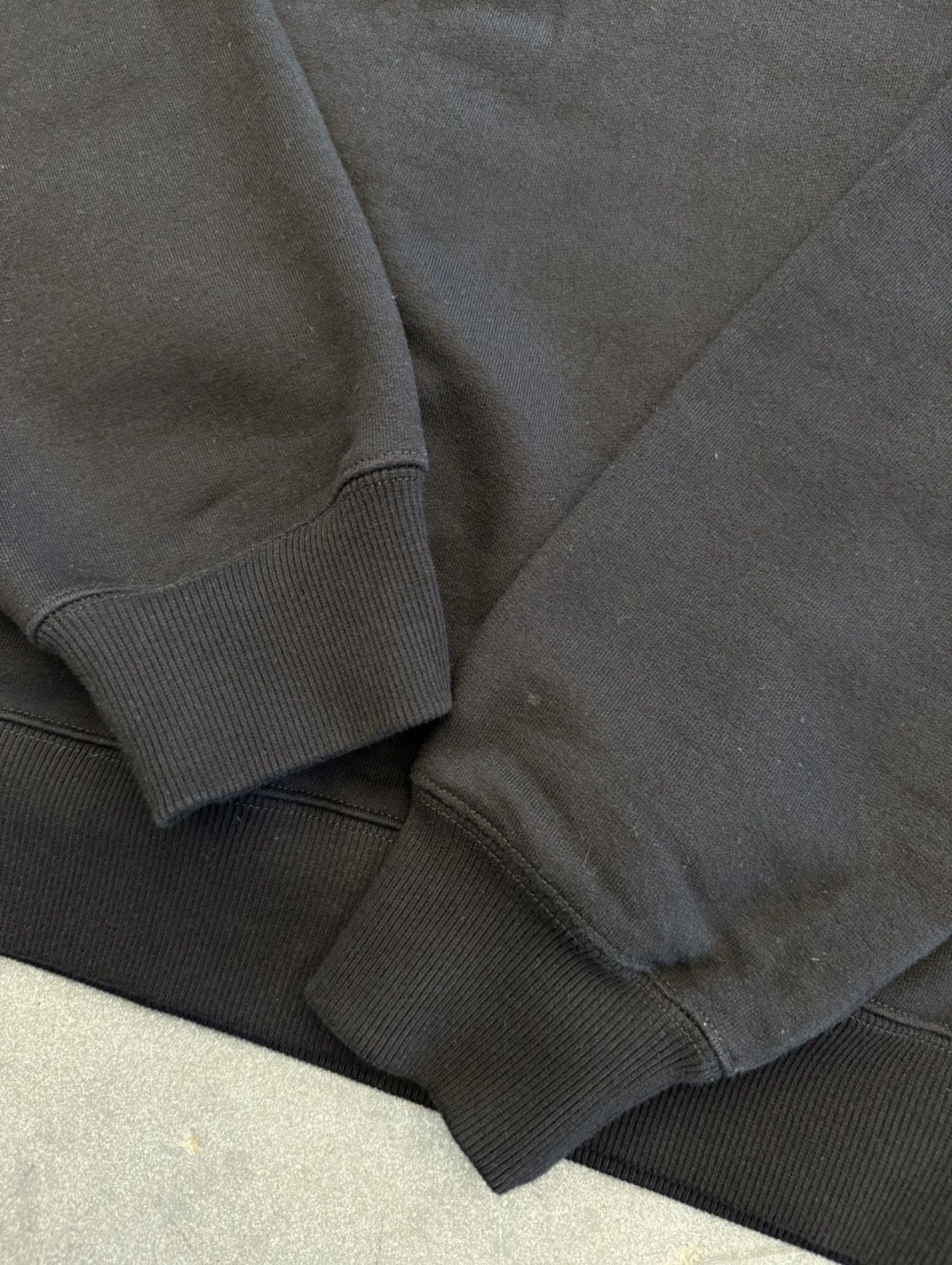 DIOR KAWS BEE LOGO CREWNECK SWEATSHIRT
