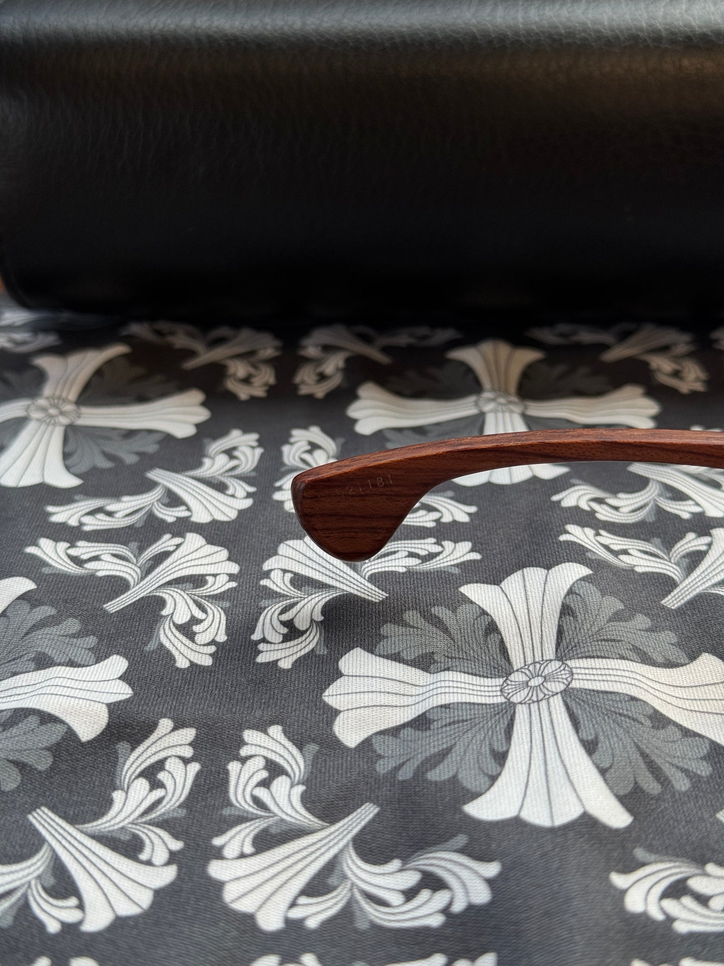VINTAGE CHROME HEARTS THE BEAST I WOODEN SUNGLASSES (WITH CASE)