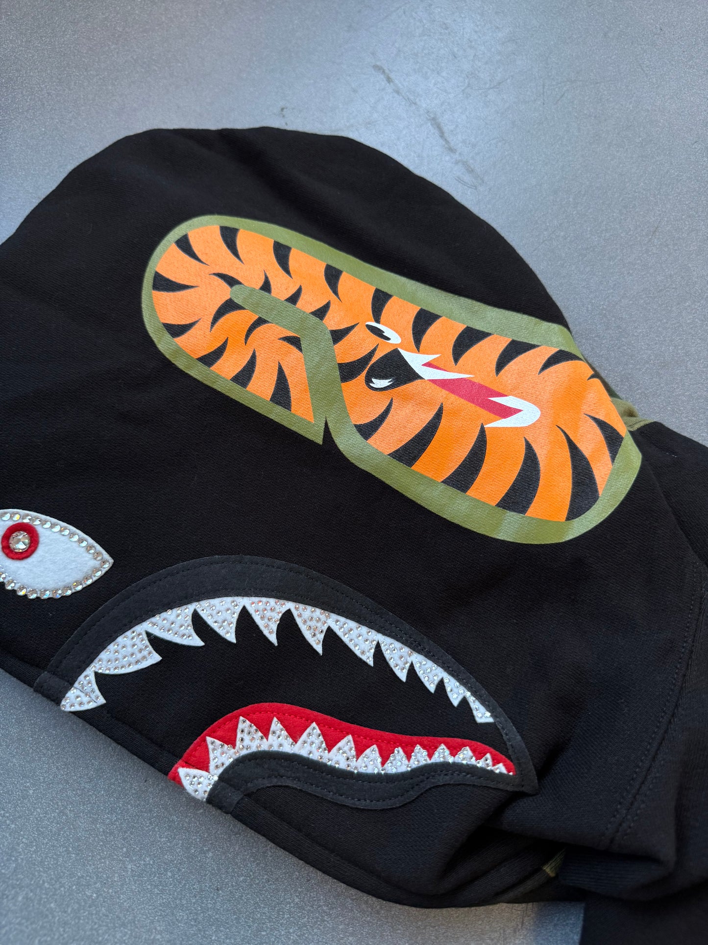 FW18 A BATHING APE BAPE SWARVOSKI SHARK FULL ZIP HOODIE (NEW)
