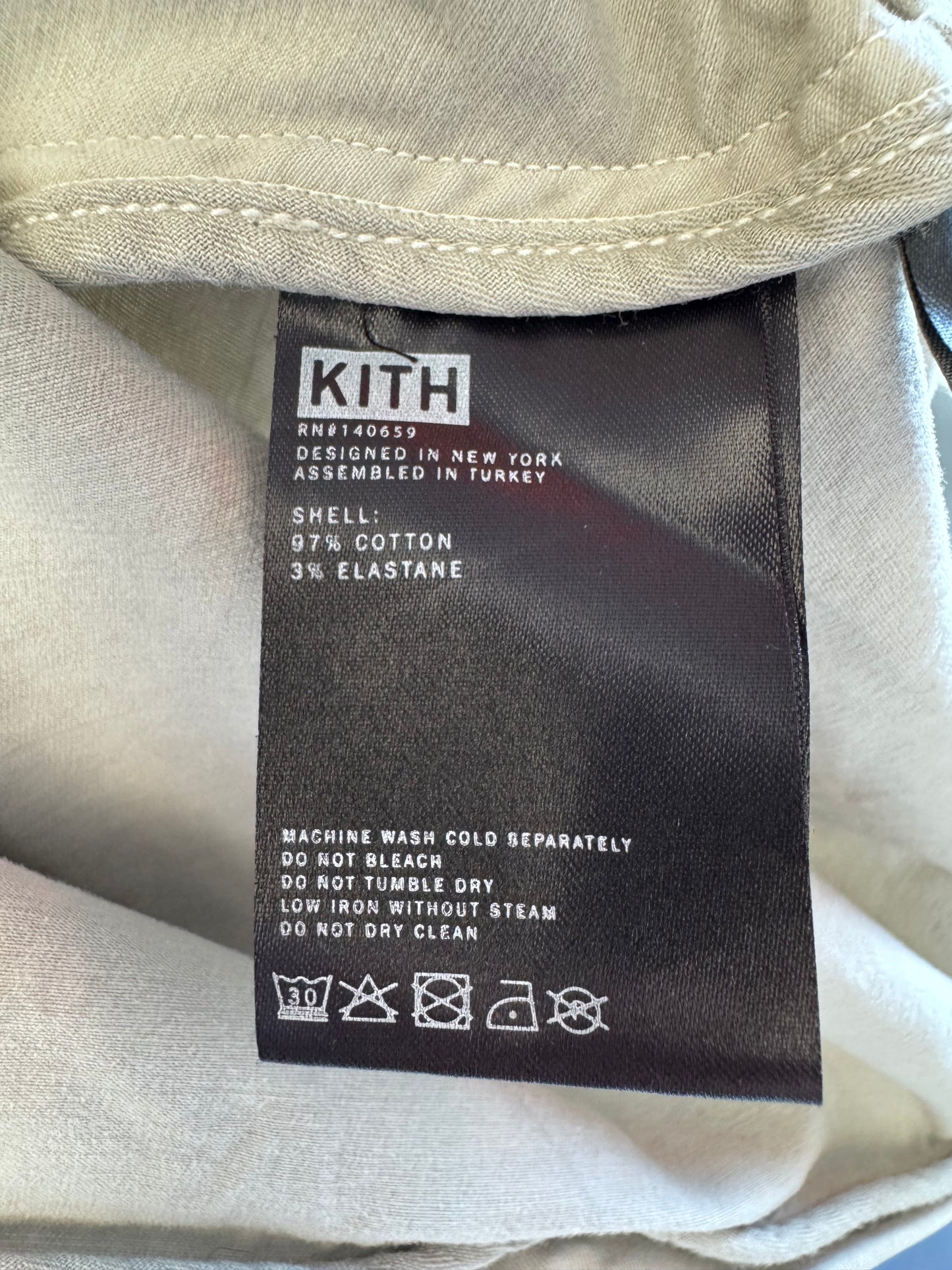 FW19 KITH MEN'S PIGMENT DYED TECH JACKET CEMENT (M)