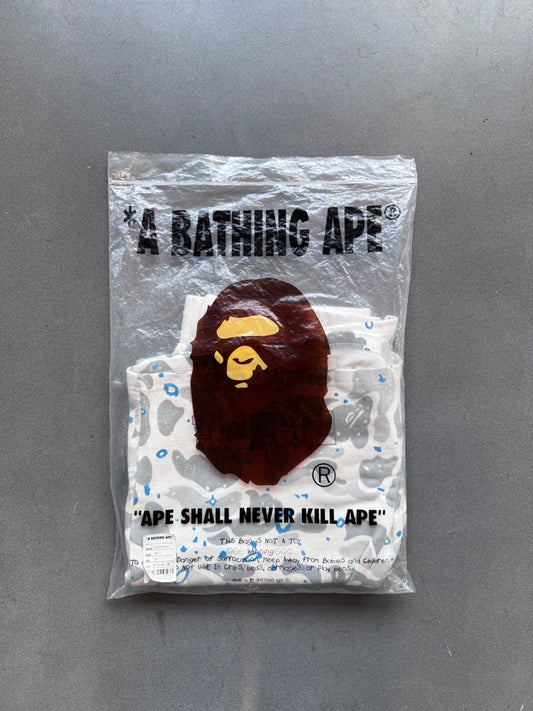 SS20 A BATHING APE BAPE SPACE CAMO WIDE SWEATSHORT - WHITE (XL) (NWT)