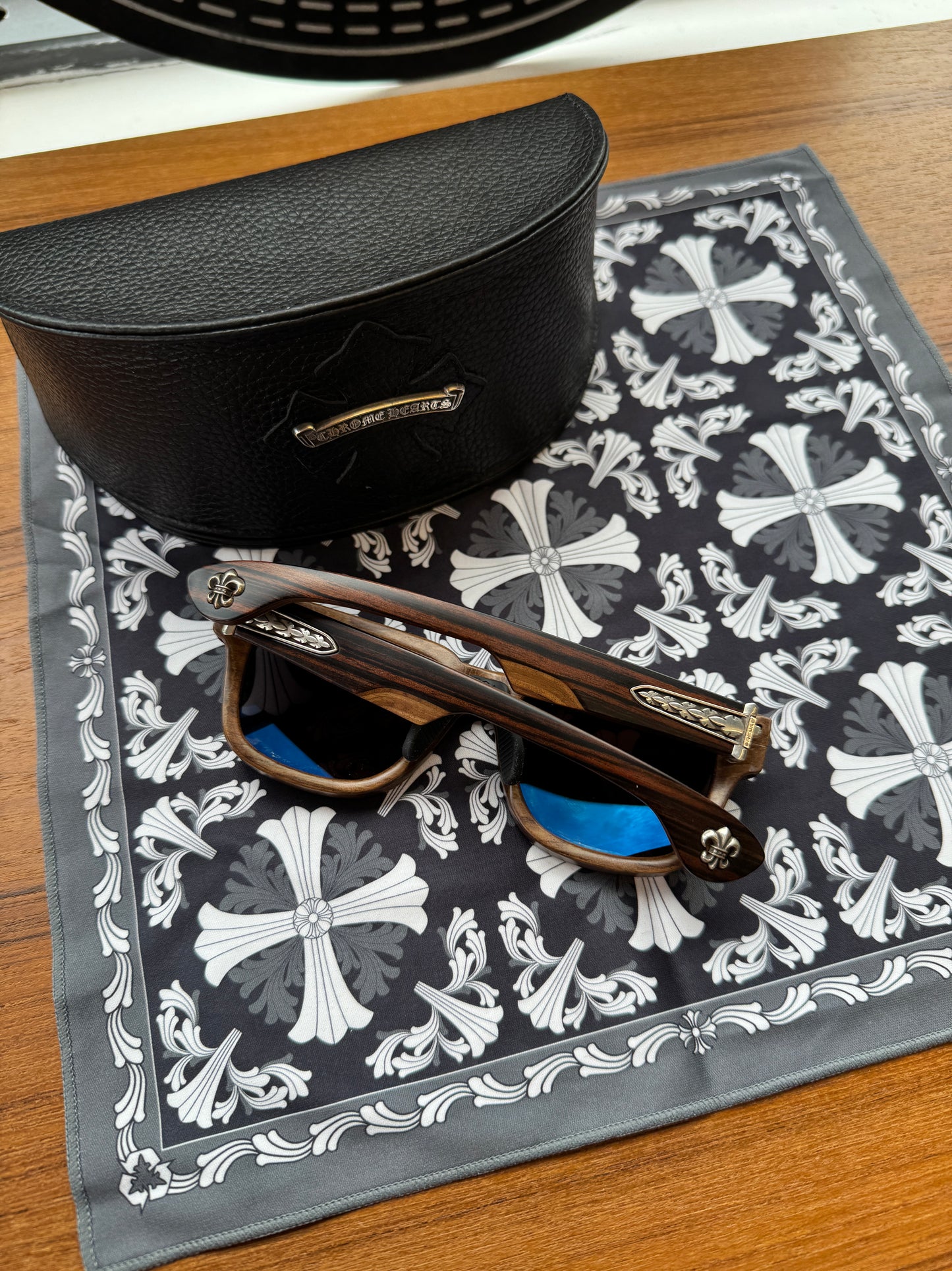 CHROME HEARTS LILITH WOODEN SUNGLASSES (WITH CASE)