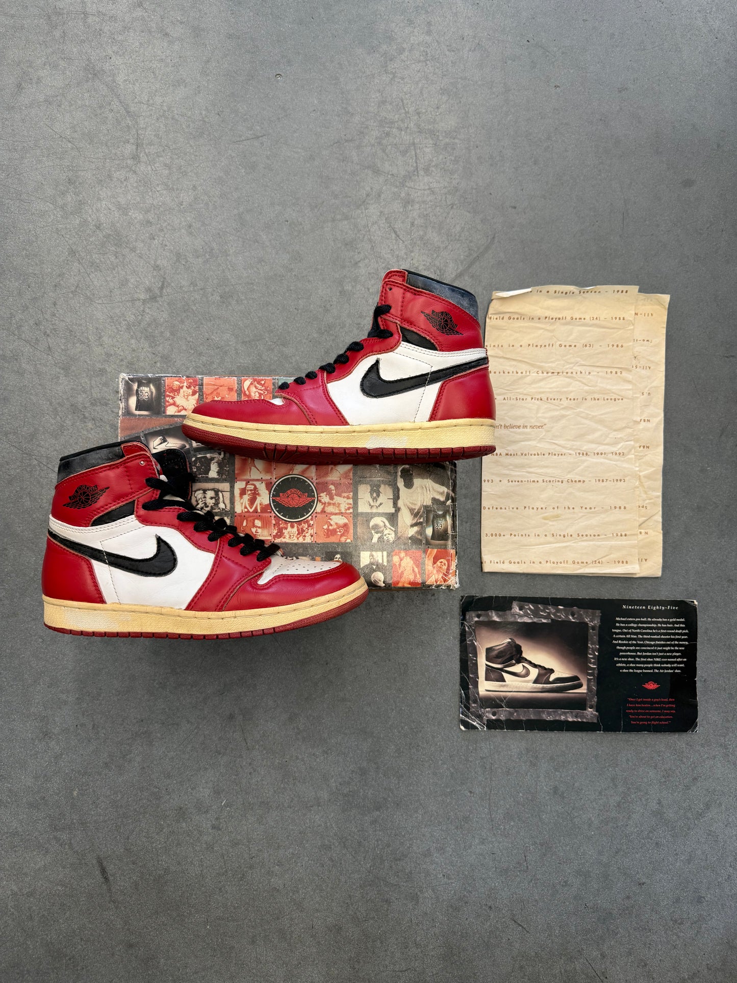 SIZE 7.5 1994 AIR JORDAN 1 CHICAGO HIGH (OG ALL + SIZE 8 BOX)