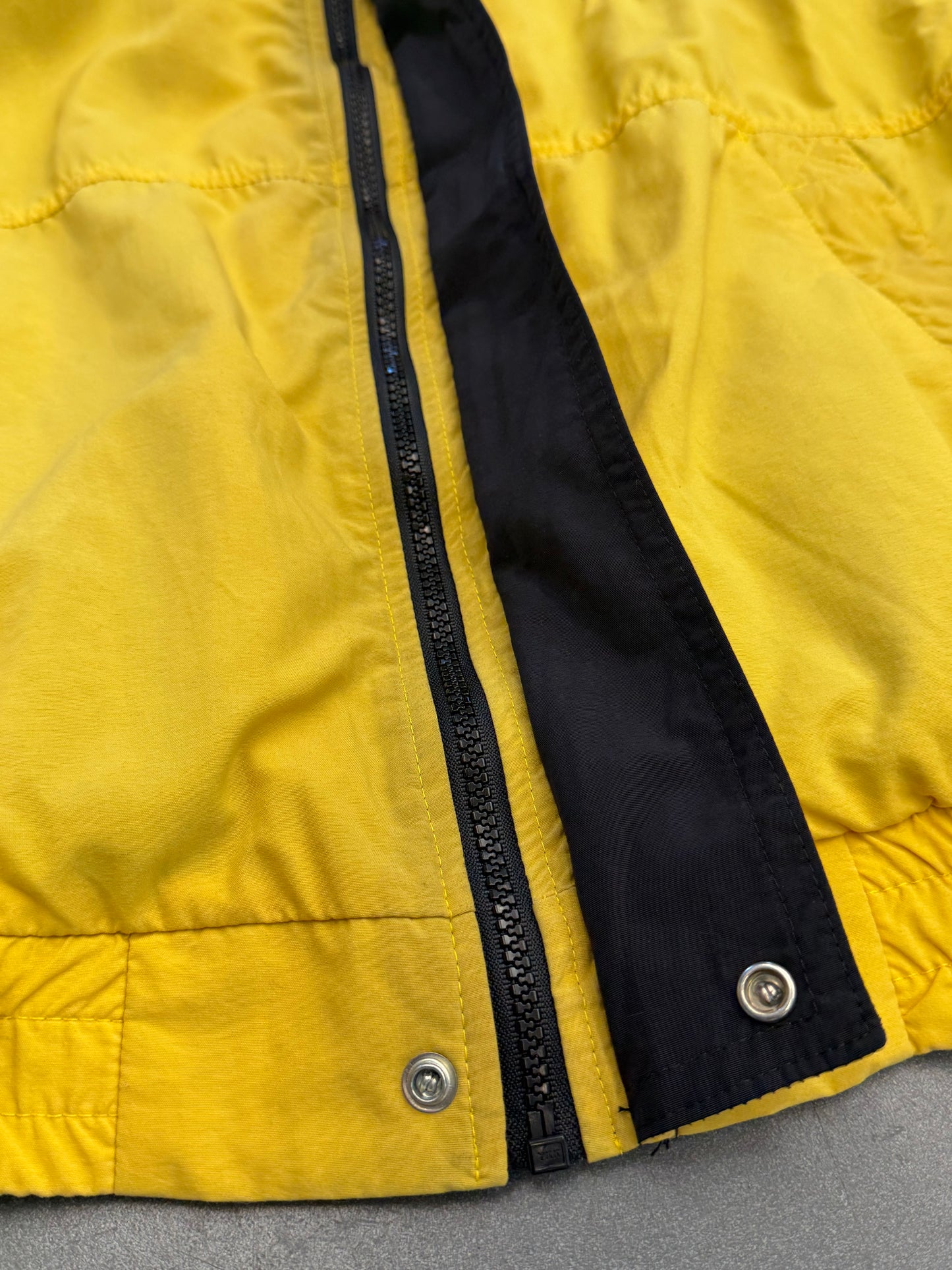 90S BMW M3 NYLON WINDBREAKER (BMW TAG)