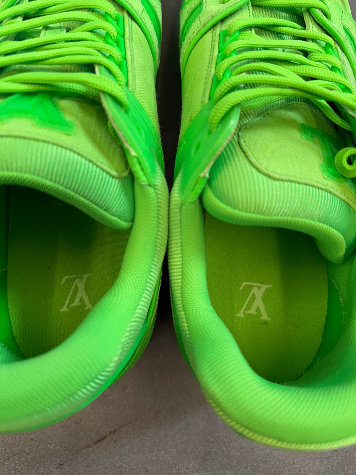 SIZE 10 LOUIS VUITTON LV TRAINER SNEAKER - FLUROESCENT GREEN (PRE-OWNED NO BOX)