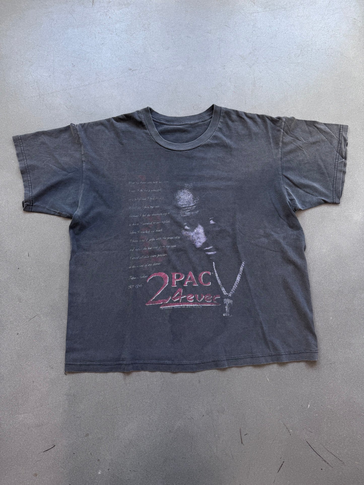 1996 2PAC 4EVER TUPAC FADED TEE (PULLED TAG)