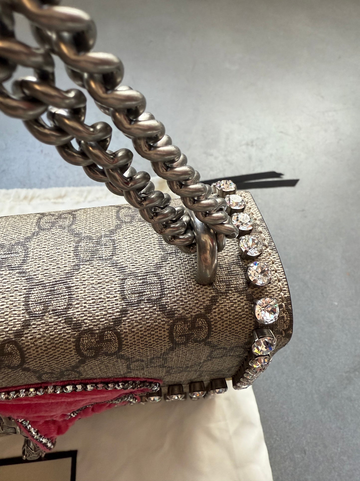 GUCCI DIONYSUS CRYSTAL PINK BOW HANDBAG - GG-SUPREM (PRE-OWNED WITH DUSTBAG) (TANIA)