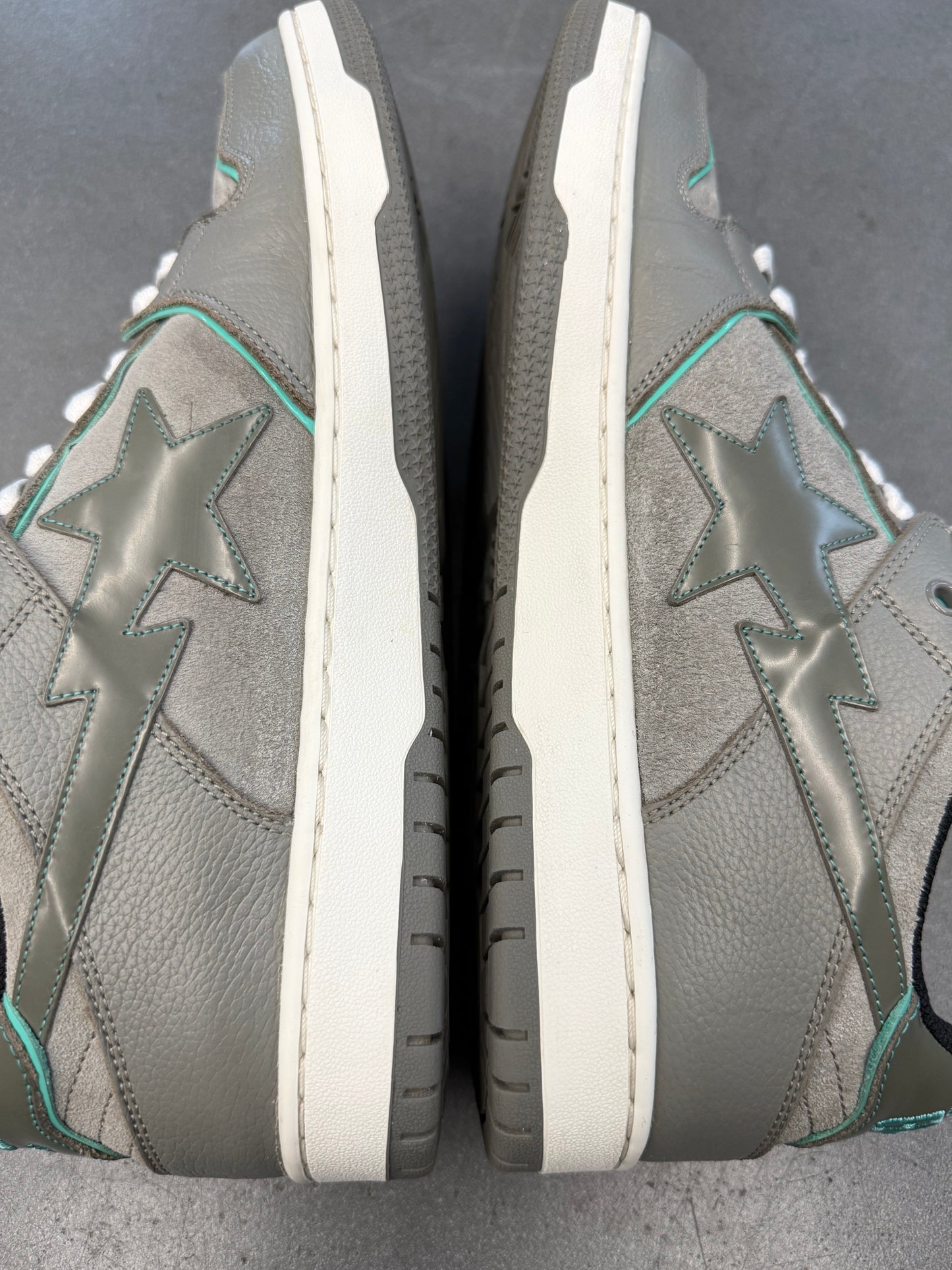 2022 SIZE 11 A BATHING APE BAPE SK8 STA - GREY TURQUOISE (PRE-OWNED NO BOX)