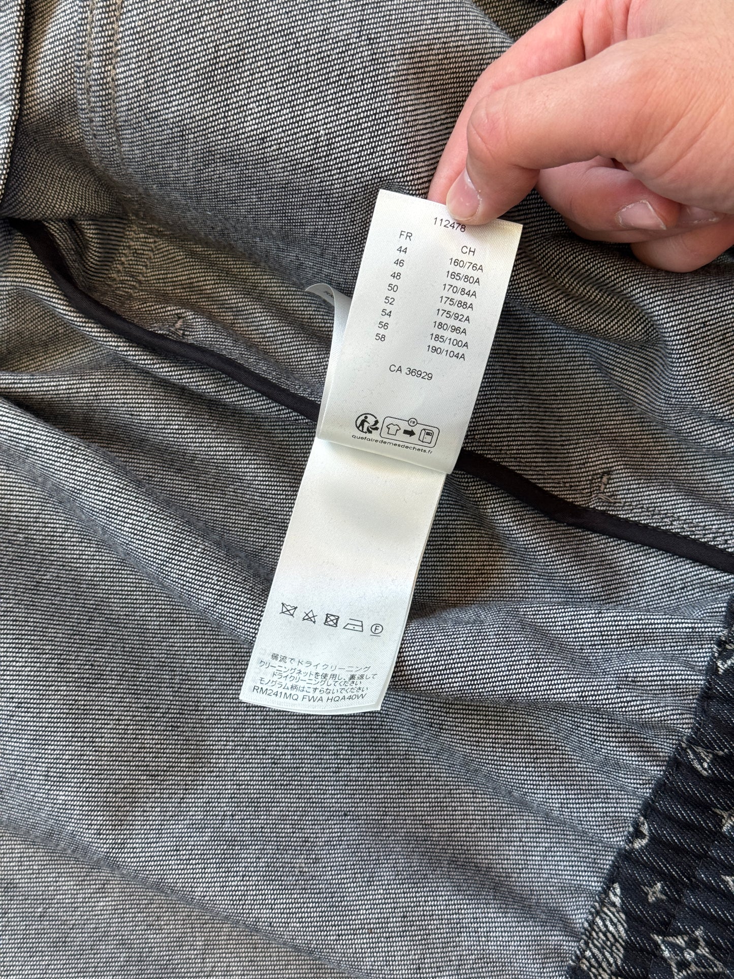 LOUIS VUITTON BLACK STARRY PRINT MONOGRAM DENIM FULL-ZIP BUTTON-UP JACKET - SIZE 46 (PRE-OWNED WITH GARMENT PROTECTOR)