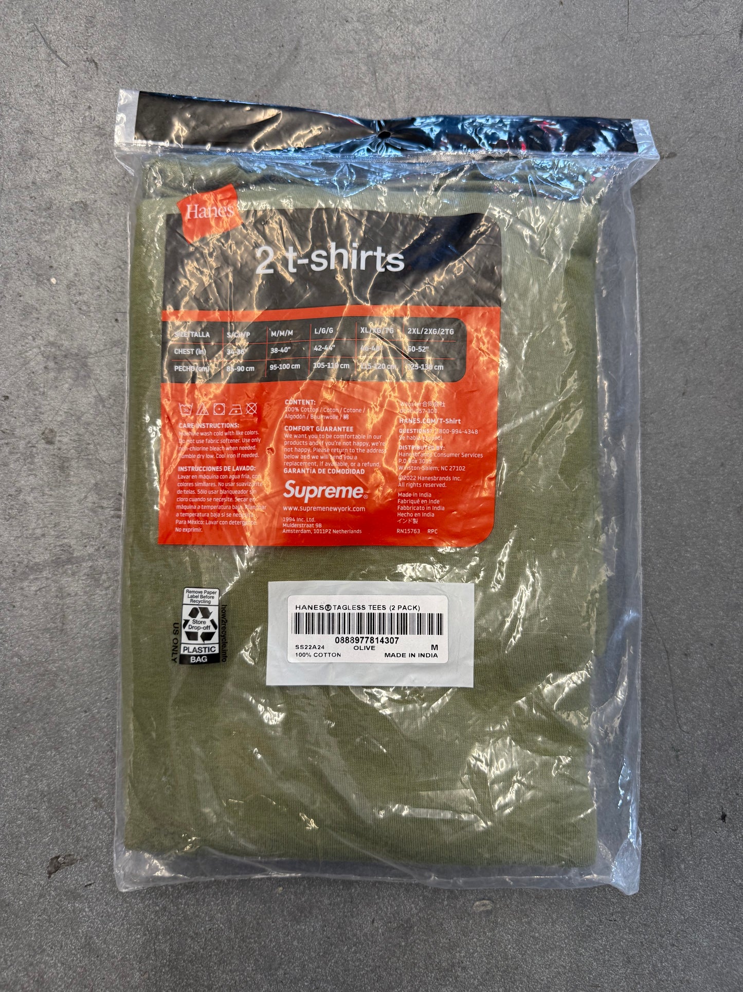 SS22 SUPREME HANES TAGLESS T-SHIRTS OLIVE 2 PACK (M)