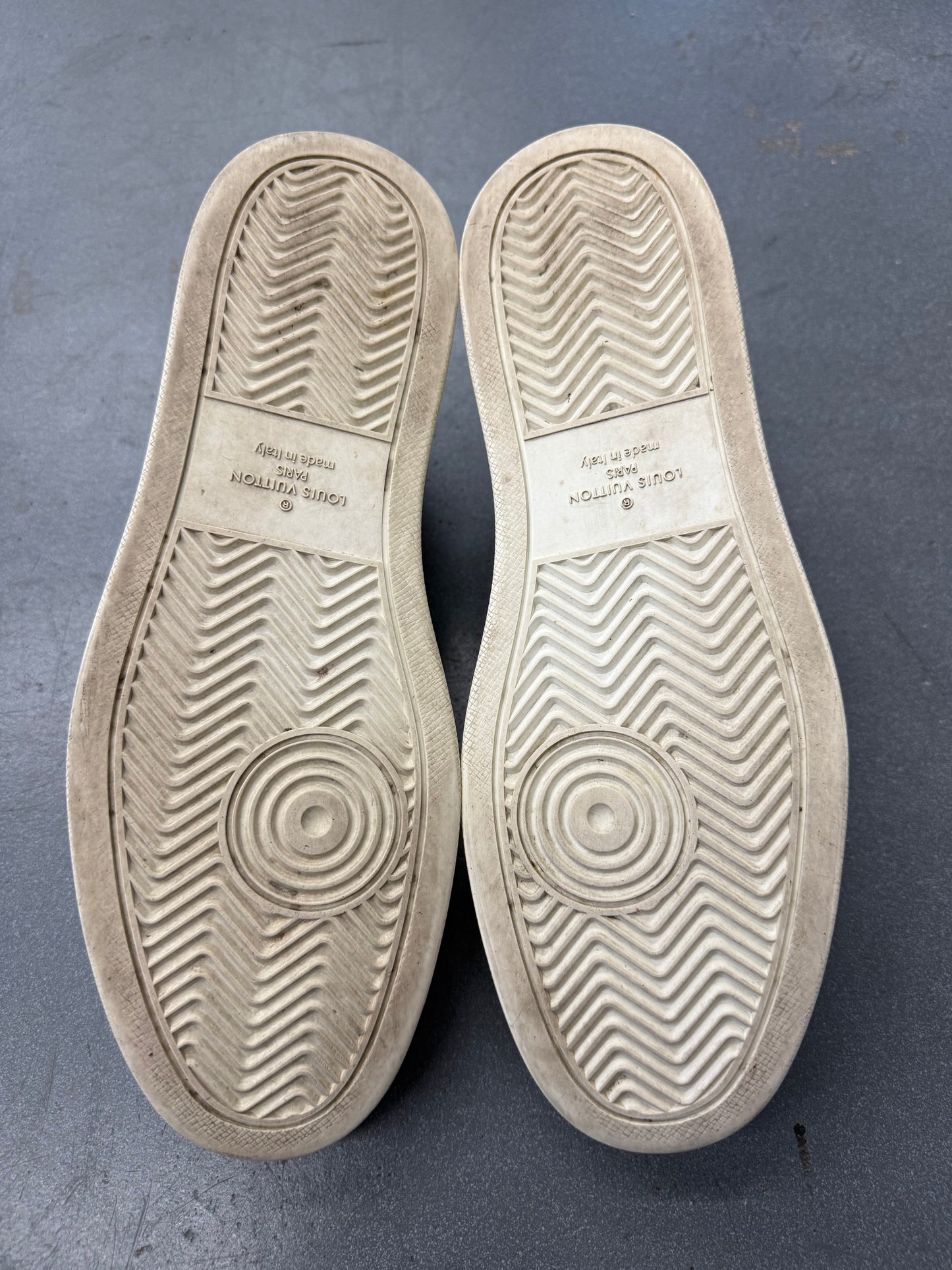 LOUIS VUITTON RIVOLI SNEAKER - WHITE