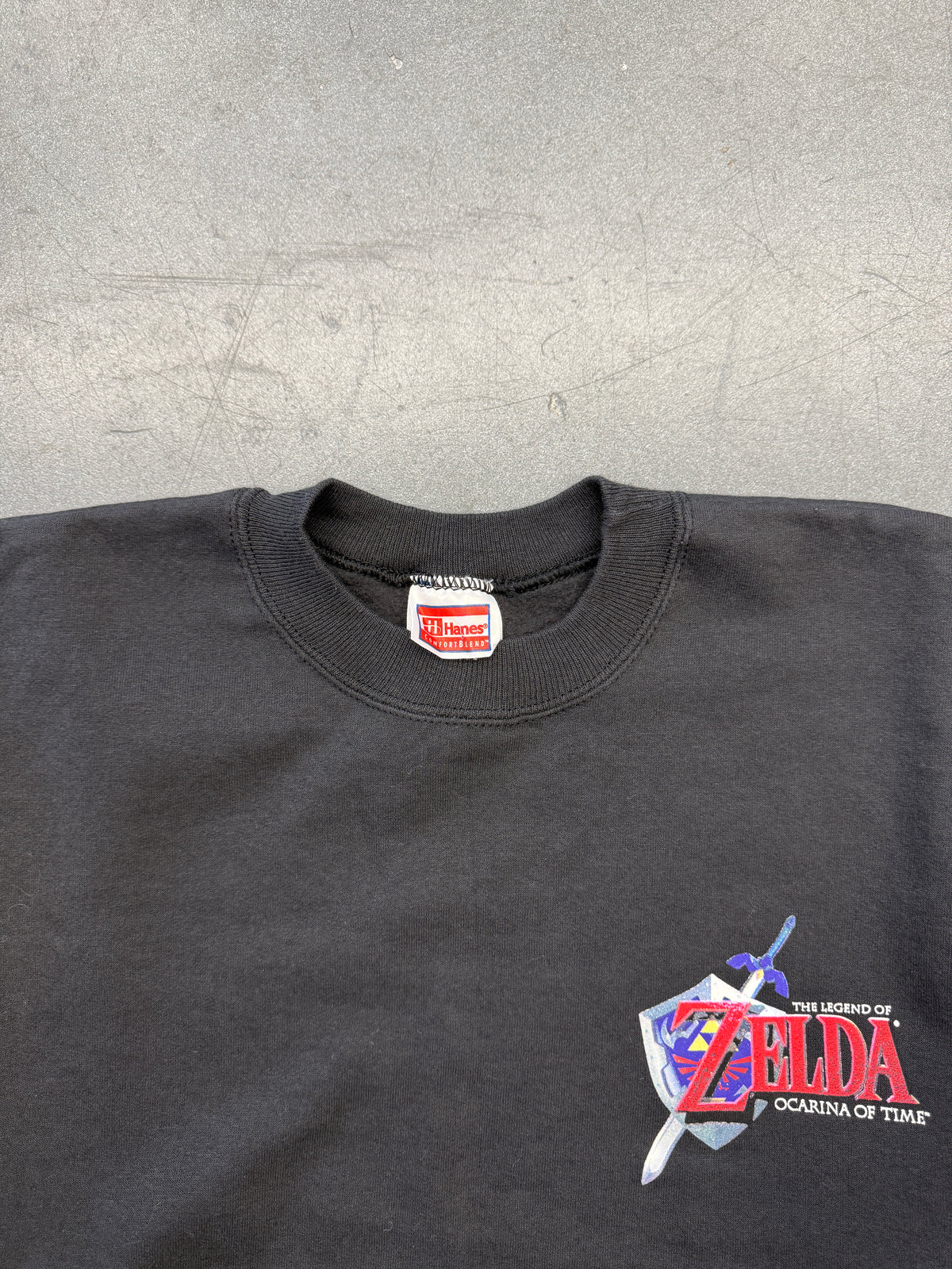 1998 NINTENDO 64 THE LEGEND OF ZELDA OCARINA OF TIME VIDEO GAME CREWNECK SWEATER