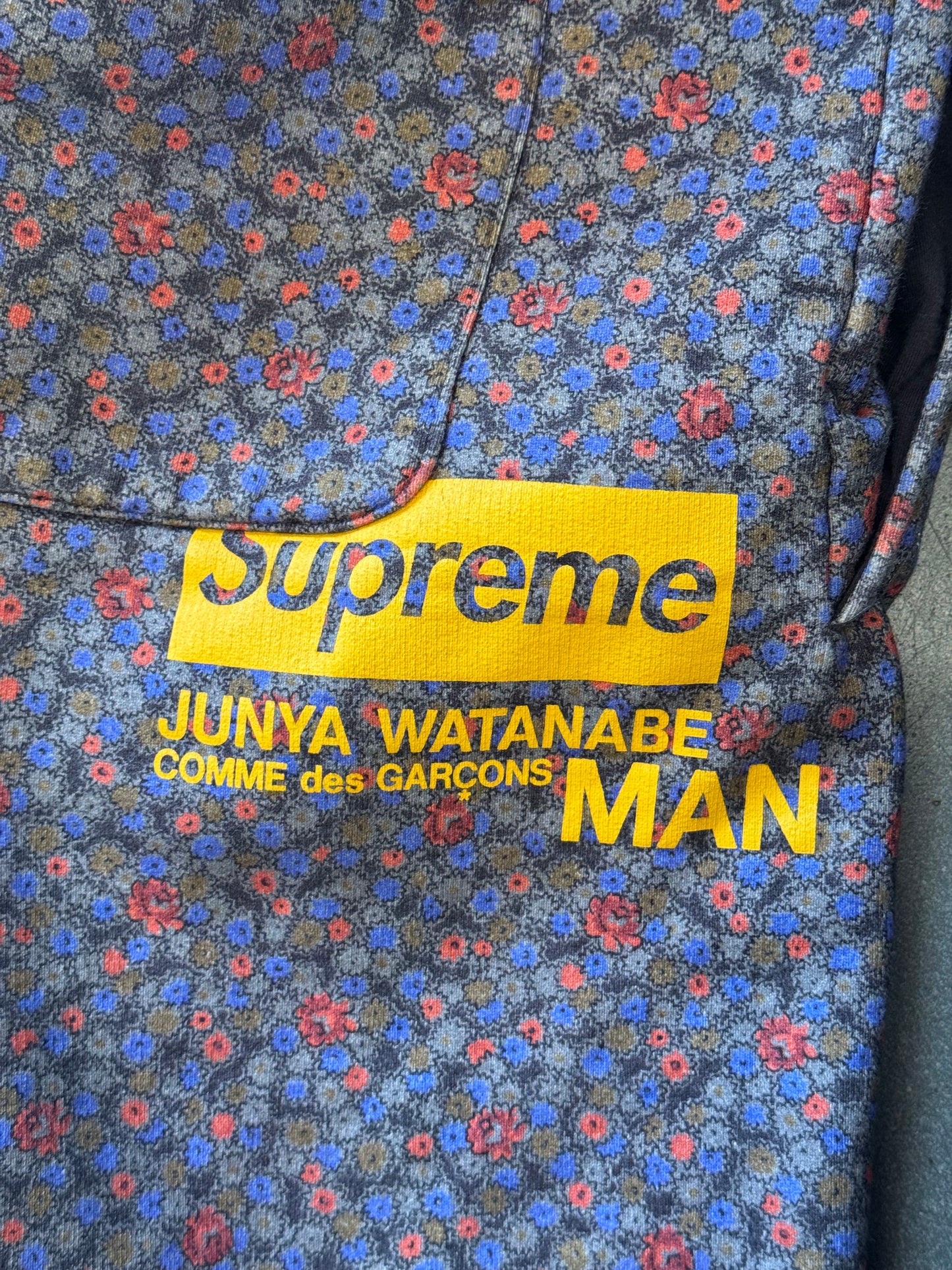 FW21 SUPREME X JUNYA WATANABE X COMME DES GARCONS FLORAL PRINT SWEATPANTS