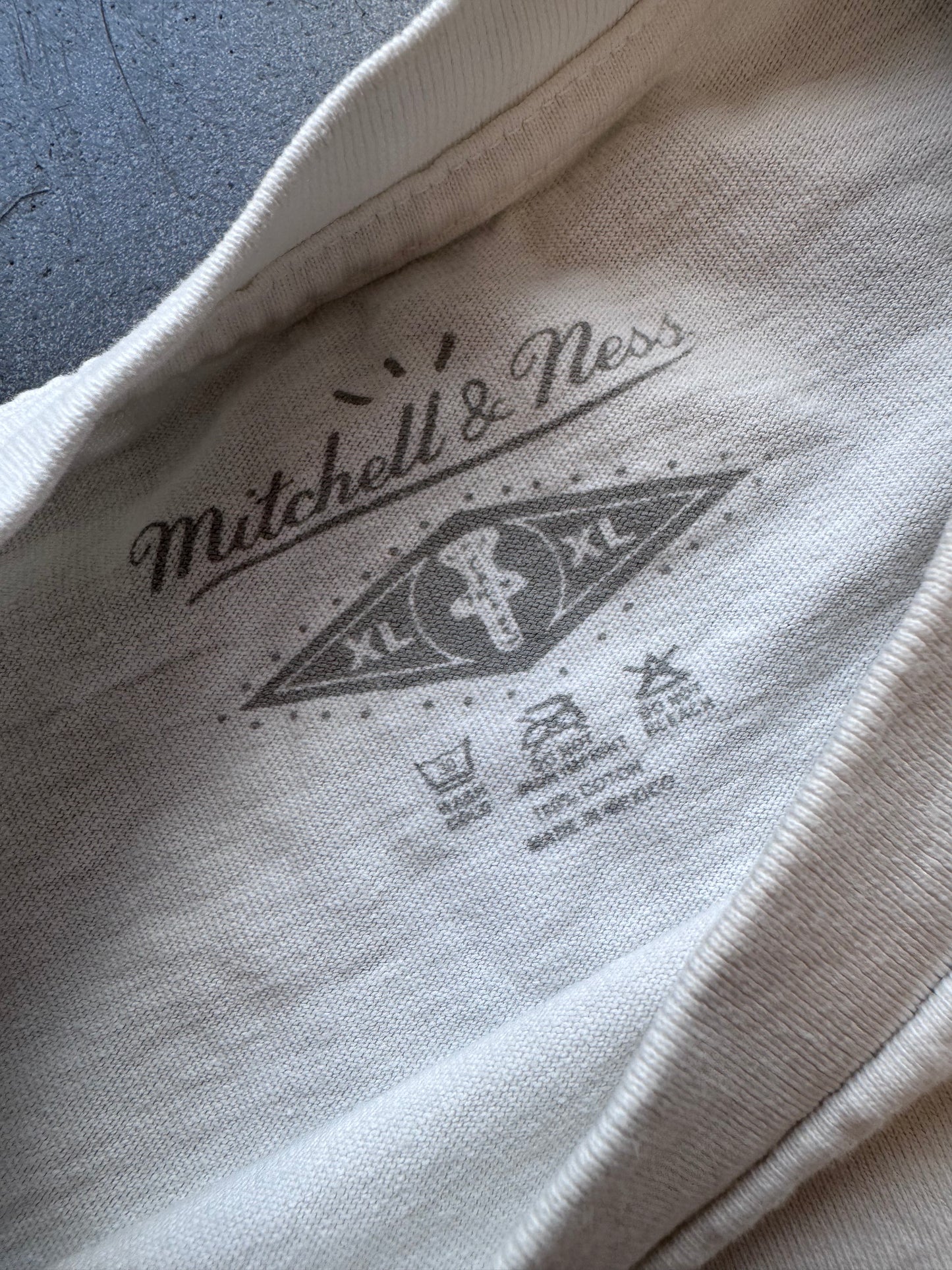 TRAVIS SCOTT X MITCHELL & NESS MIAMI HURRICANES HAND-DRAWN T-SHIRT