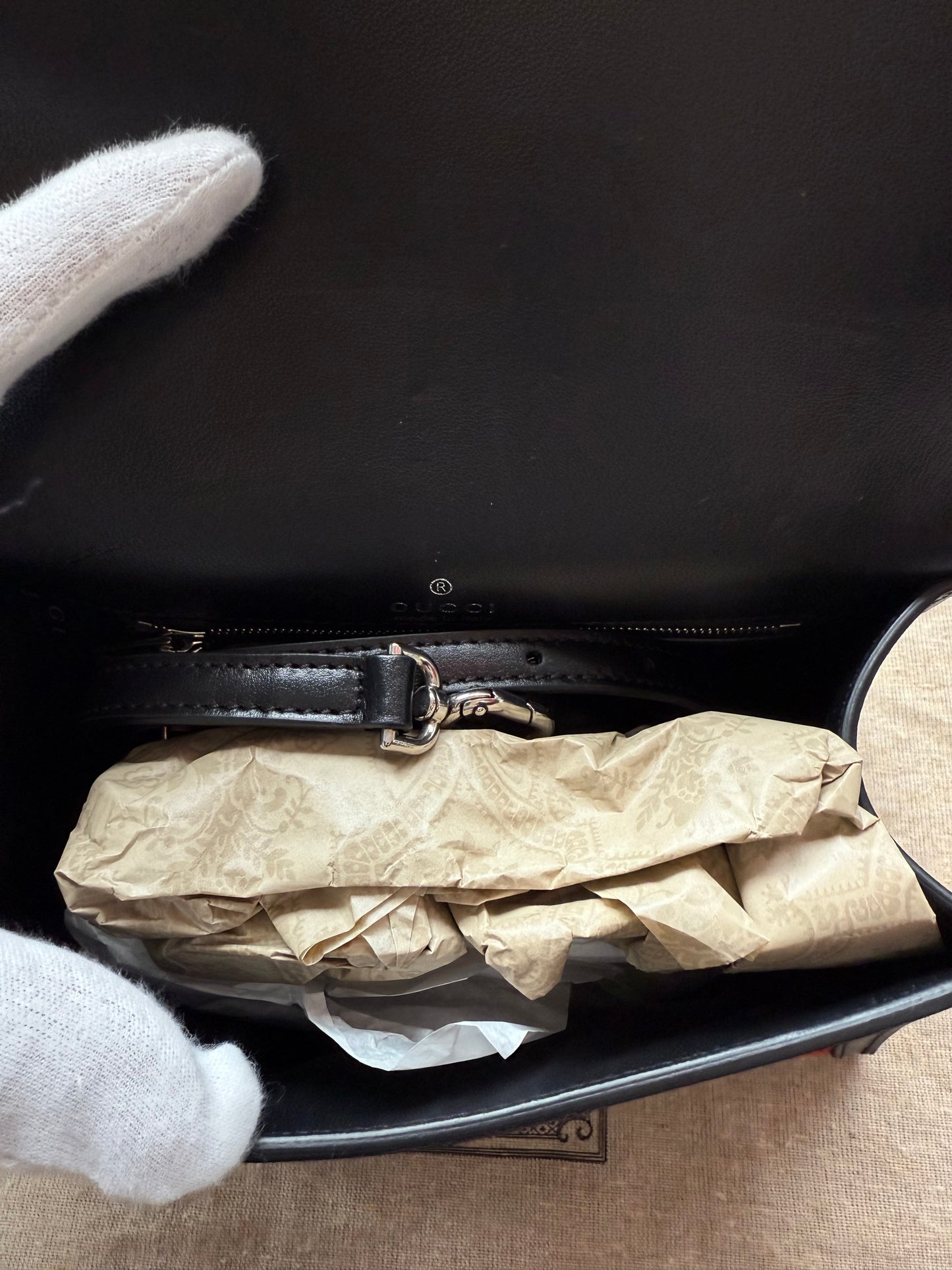 FW21 GUCCI X BALENCIAGA THE HACKER PROJECT SMALL HOURGLASS BAG (NEW WITH DUSTBAG) (TANIA)