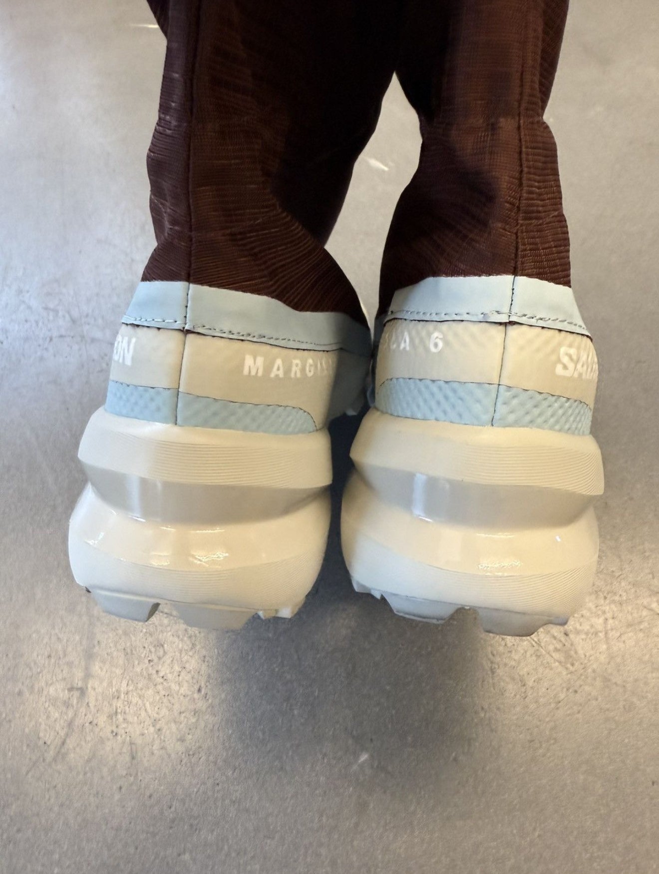 2023 SALOMON CROSS HIKE MID MM6 MAISON MARGIELA CHOCOLATE