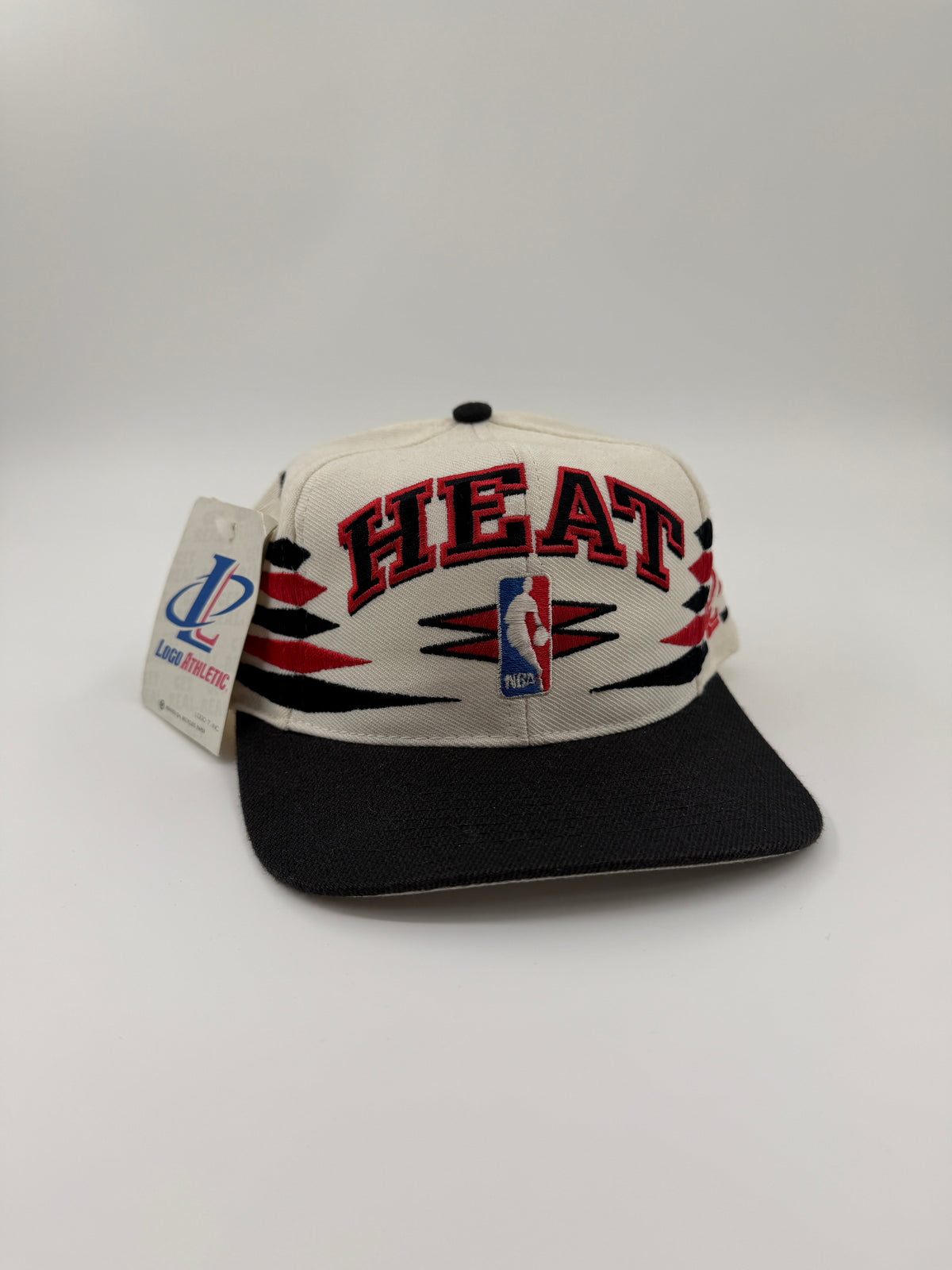 90S MIAMI HEAT NBA DIAMOND LOGO ATHLETIC SNAPBACK HAT