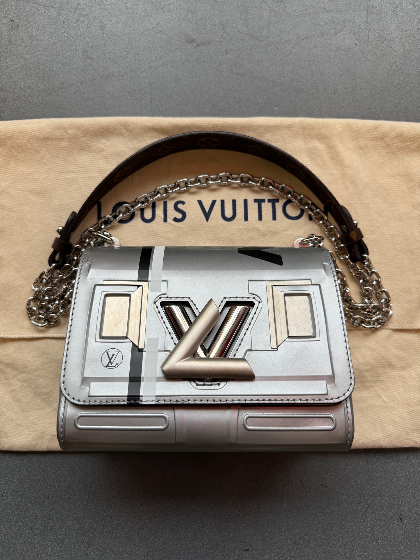 LOUIS VUITTON SPACE TWIST HANDBAG - SILVER (PRE-OWNED WITH DUSTBAG) (TANIA)