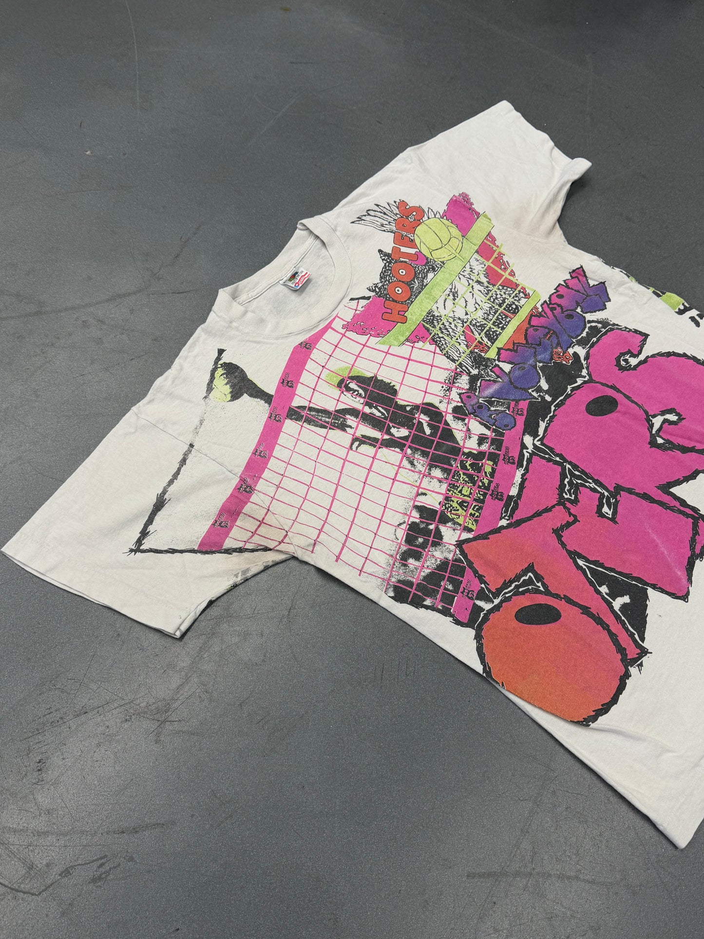 90'S HOOTERS VOLLEYBALL AOP TEE (FOTL TAG)