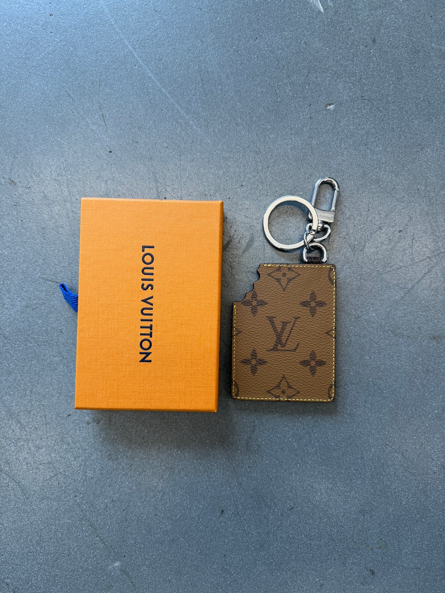 LOUIS VUITTON LV CHOCOLATE BAR KEY HOLDER AND BAG CHARM