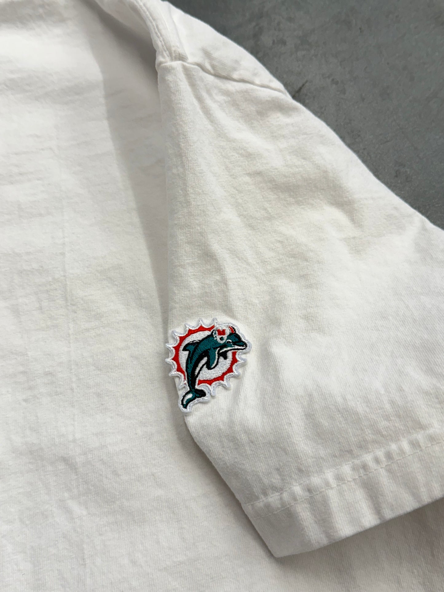 2025 TYLER THE CREATOR BOBBLEHEAD MIAMI DOLPHINS TEE (NFL GOLF TAG)